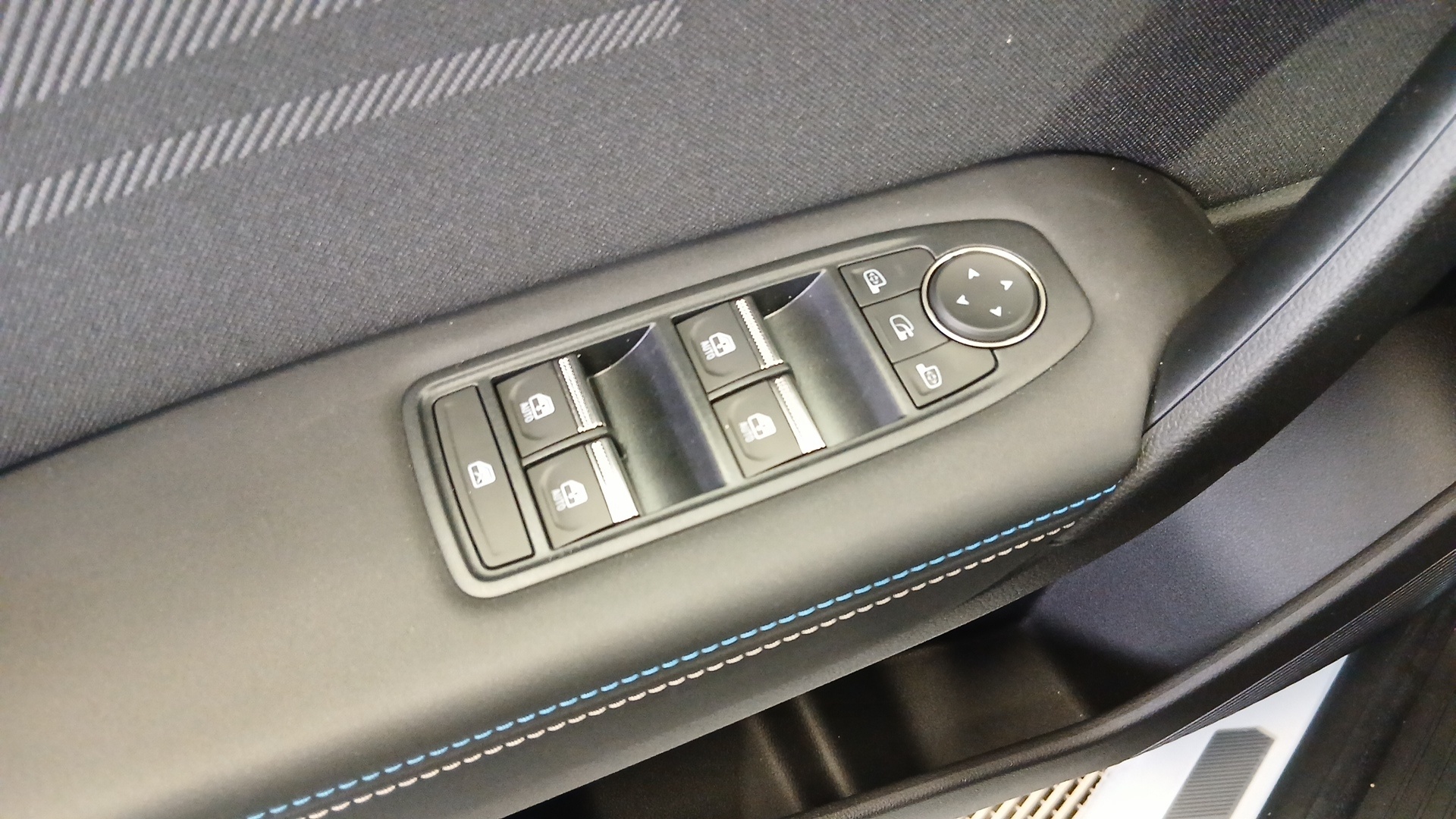 RENAULT CAPTUR E-Tech full hybrid 160 ch esprit Alpine