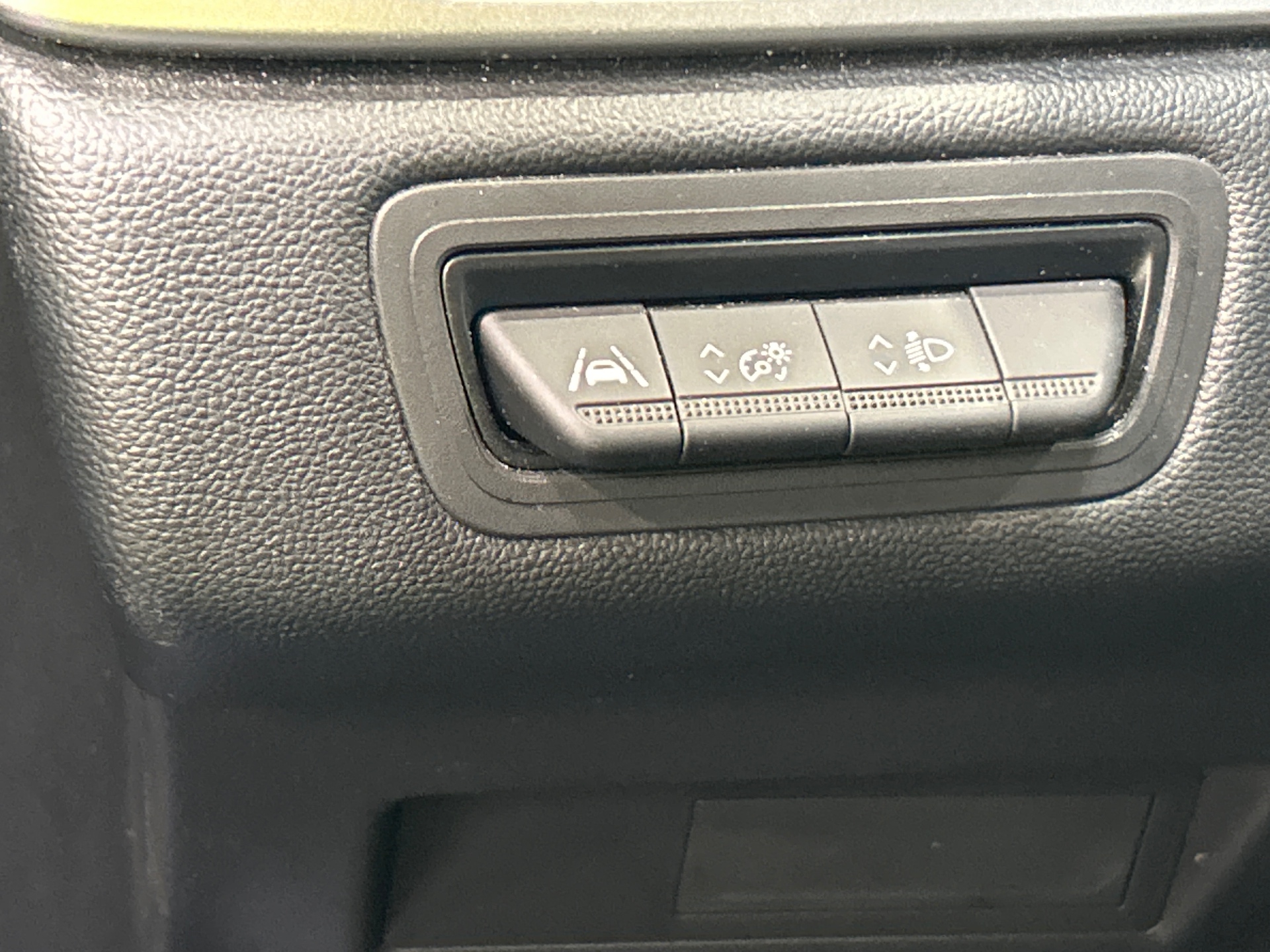 RENAULT CAPTUR E-Tech full hybrid 145 Techno fast track
