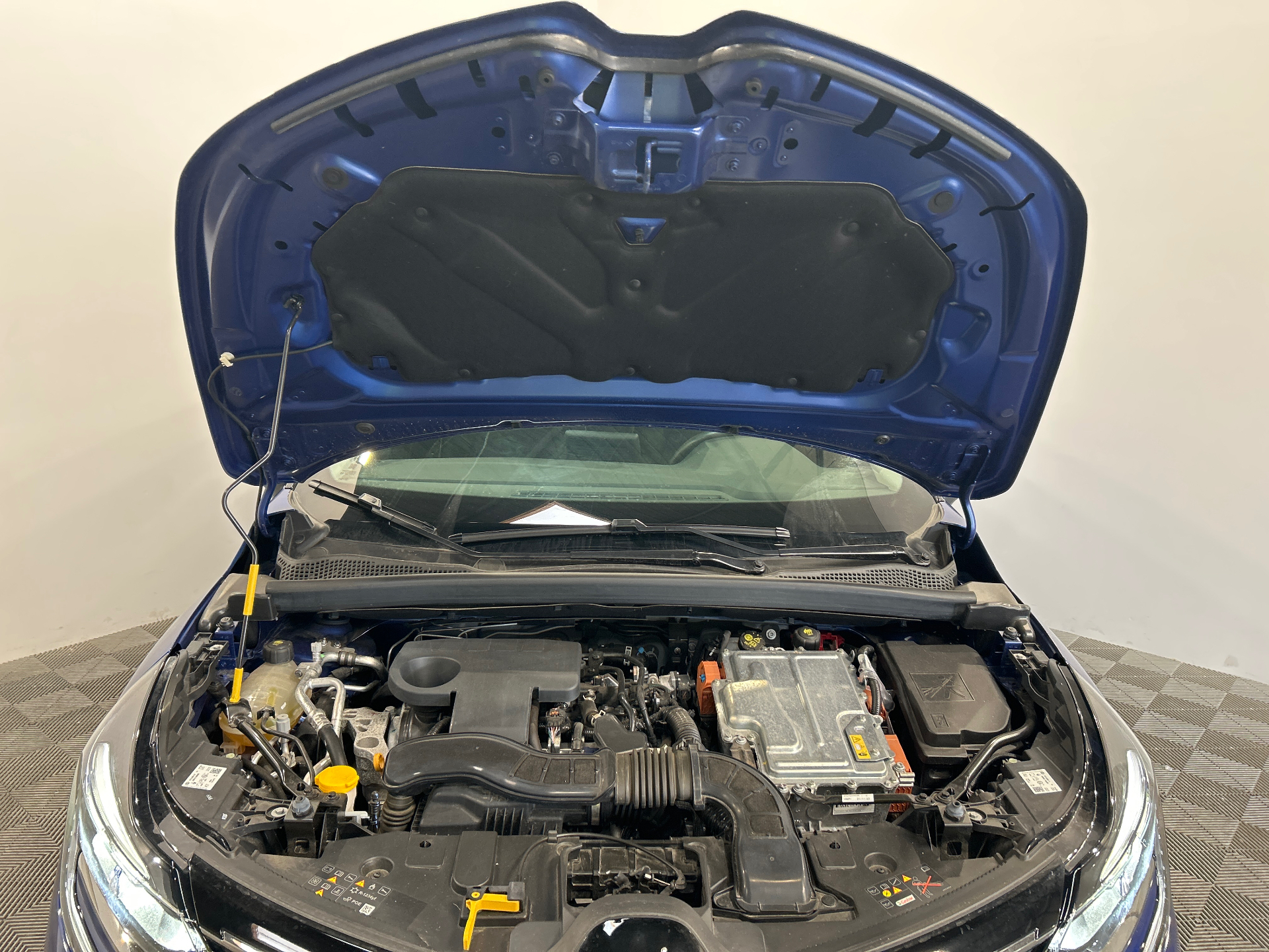 RENAULT CAPTUR E-Tech full hybrid 145 Techno fast track — expertise