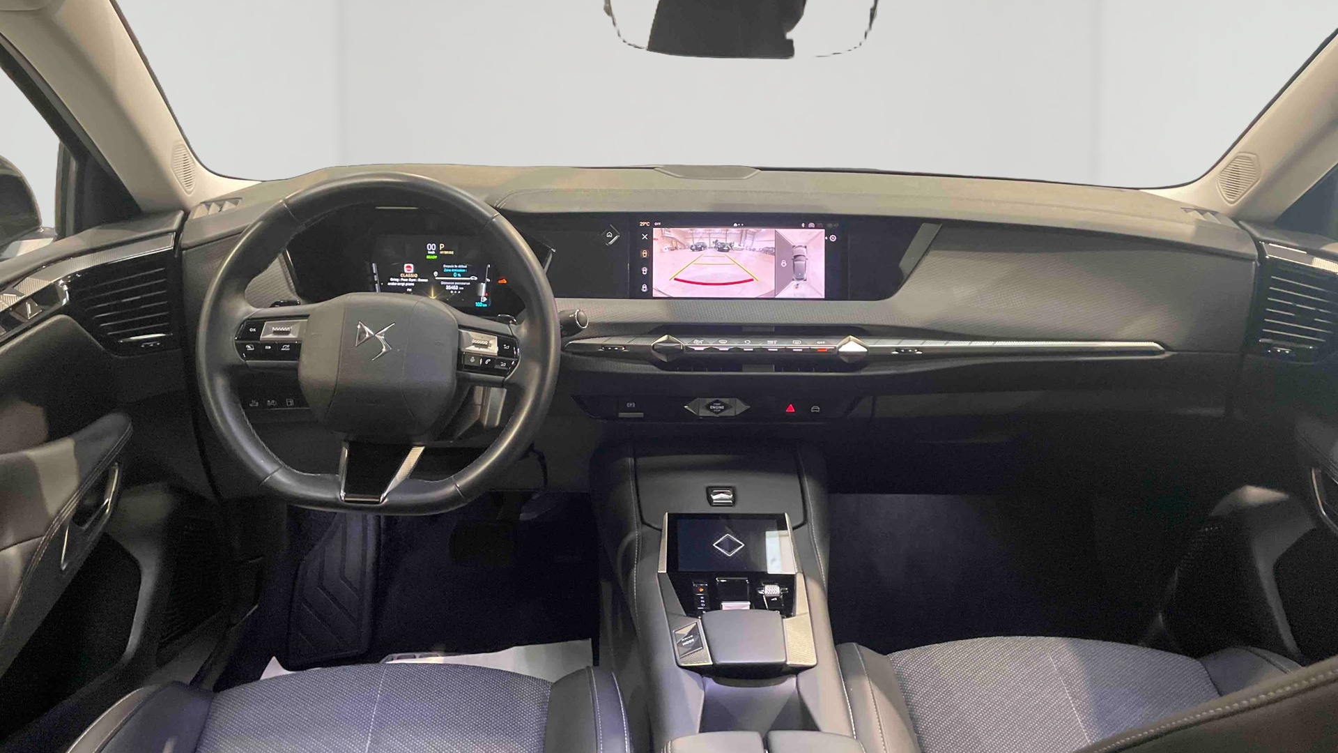 DS DS 4 Hybride E-Tense 225 EAT8 Cross Trocadero - 5P