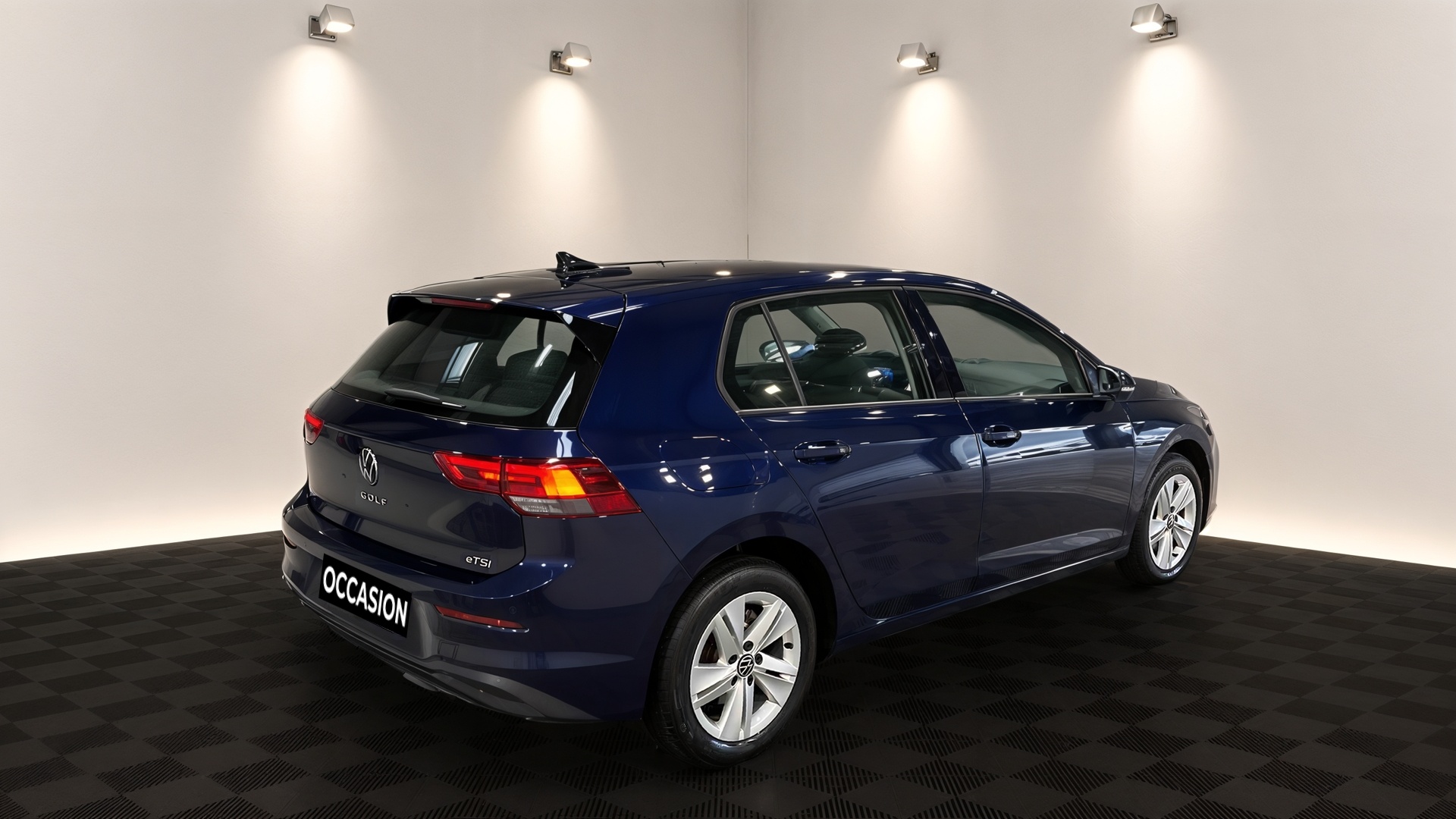 VOLKSWAGEN GOLF 1.5 eTSI OPF 130 DSG7 Life Business
