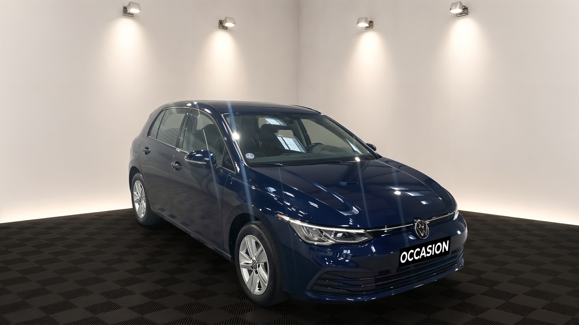 VOLKSWAGEN GOLF 1.5 eTSI OPF 130 DSG7 Life Business