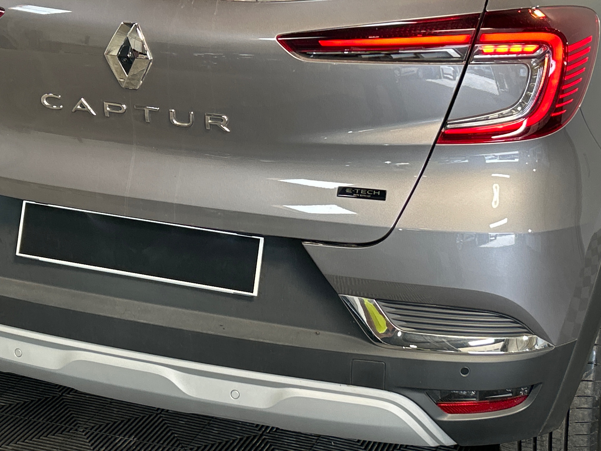 RENAULT CAPTUR E-Tech full hybrid 145 Techno