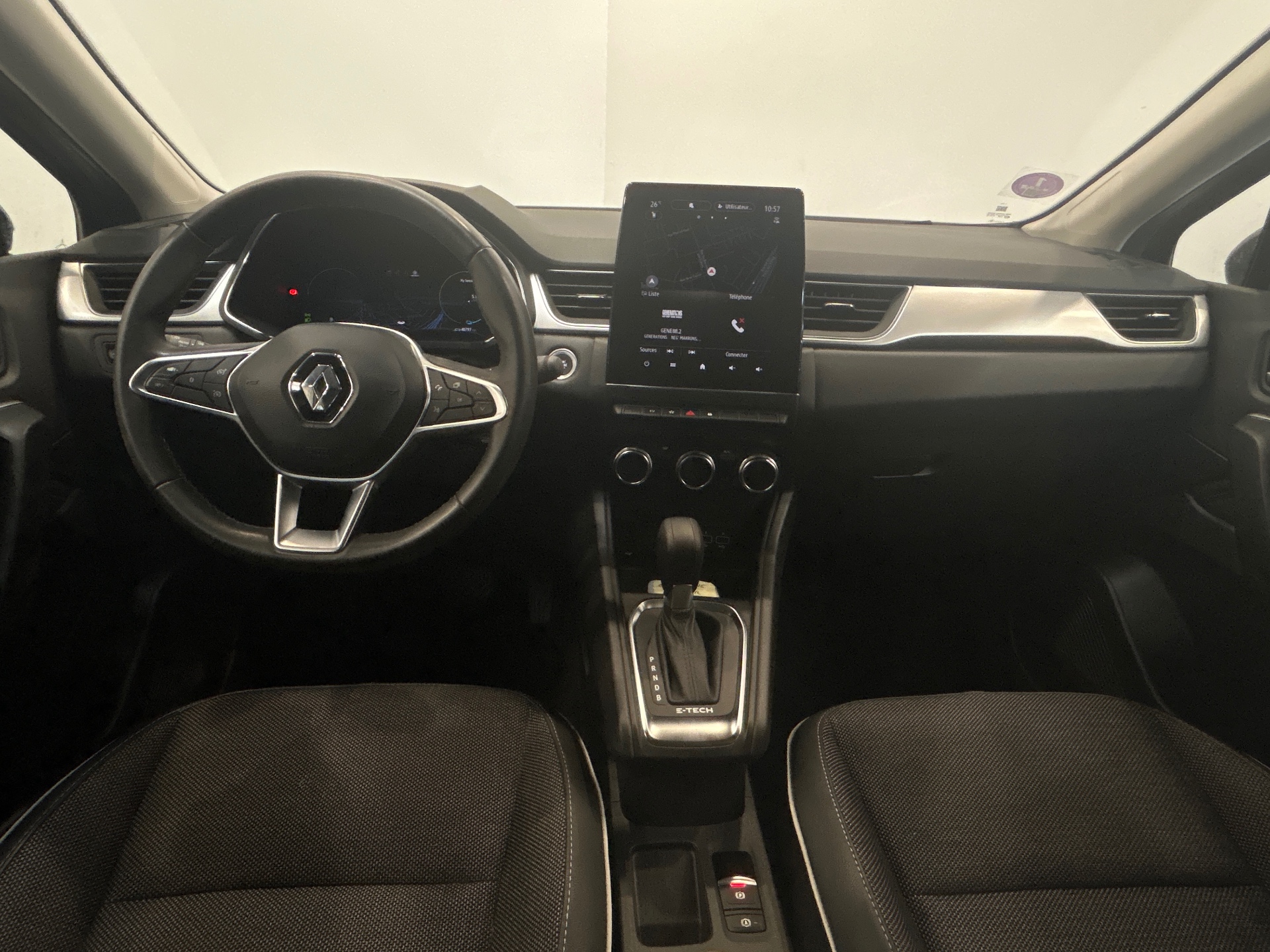 RENAULT CAPTUR E-Tech full hybrid 145 Techno fast track