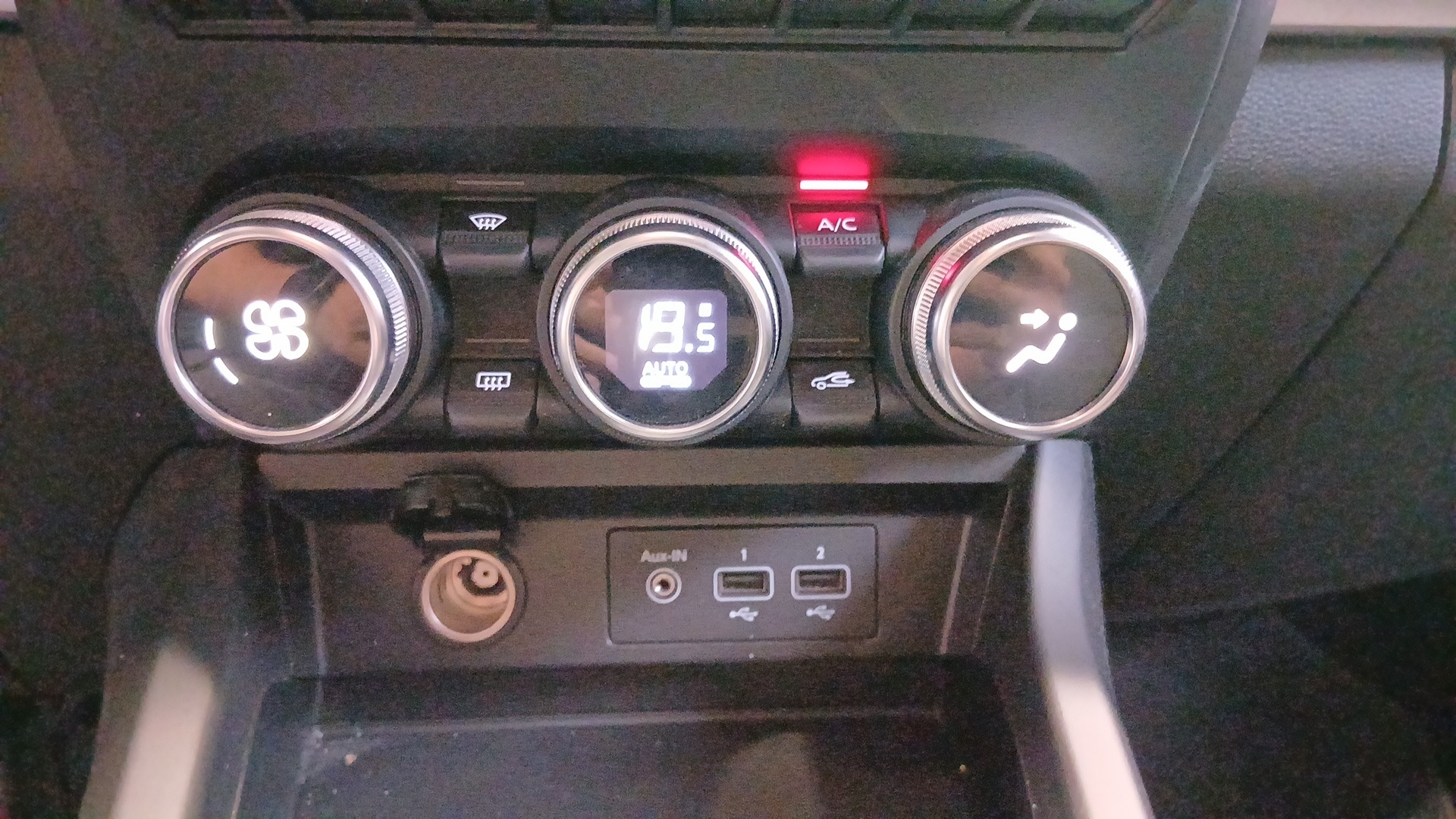 RENAULT ARKANA E-Tech 145 - 21B Intens