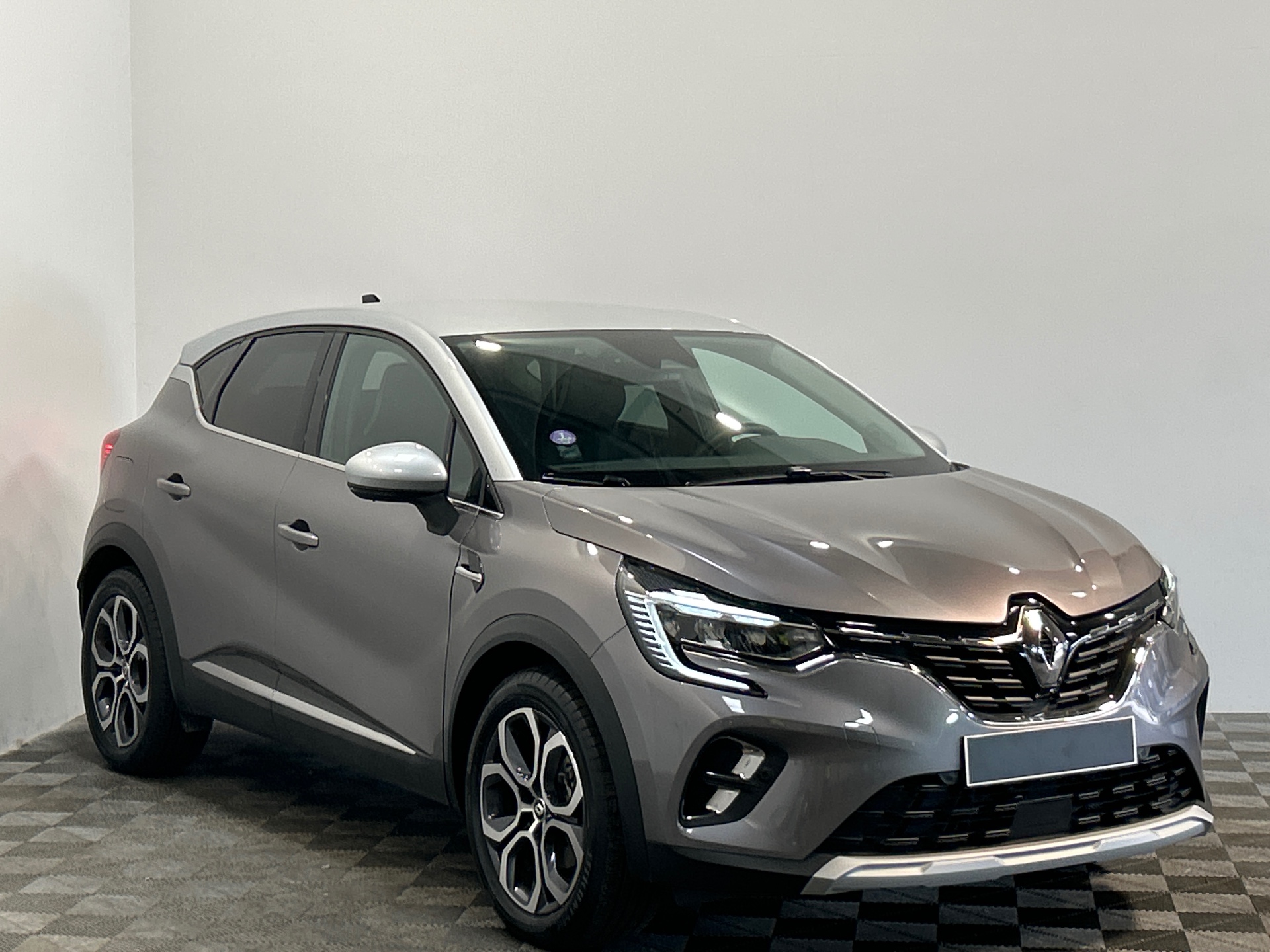 RENAULT CAPTUR E-Tech full hybrid 145 Techno