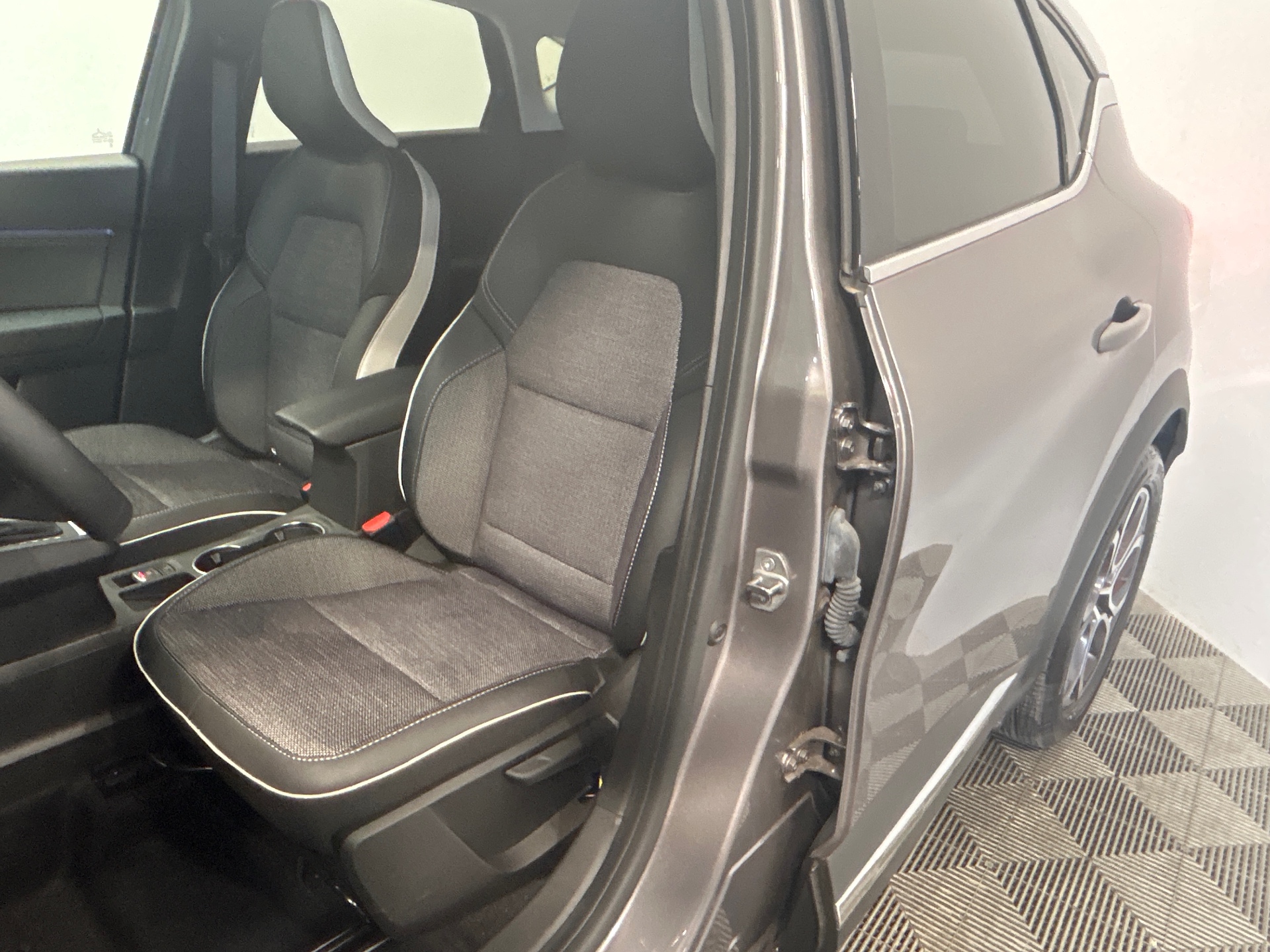 RENAULT CAPTUR E-Tech full hybrid 145 Techno