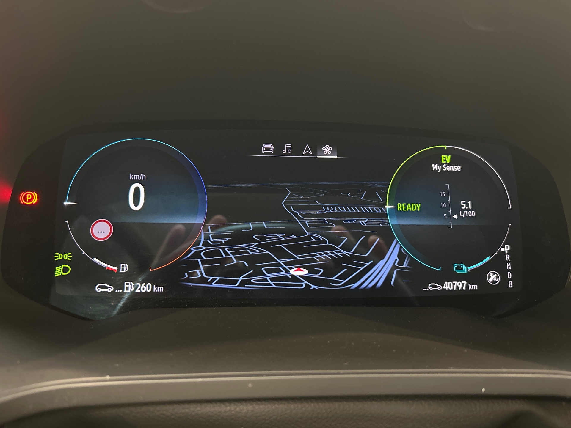 RENAULT CAPTUR E-Tech full hybrid 145 Techno fast track