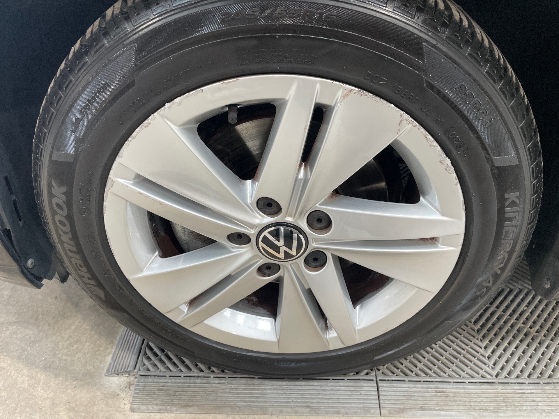 VOLKSWAGEN GOLF 1.0 eTSI OPF 110 DSG7 Life Business — expertise