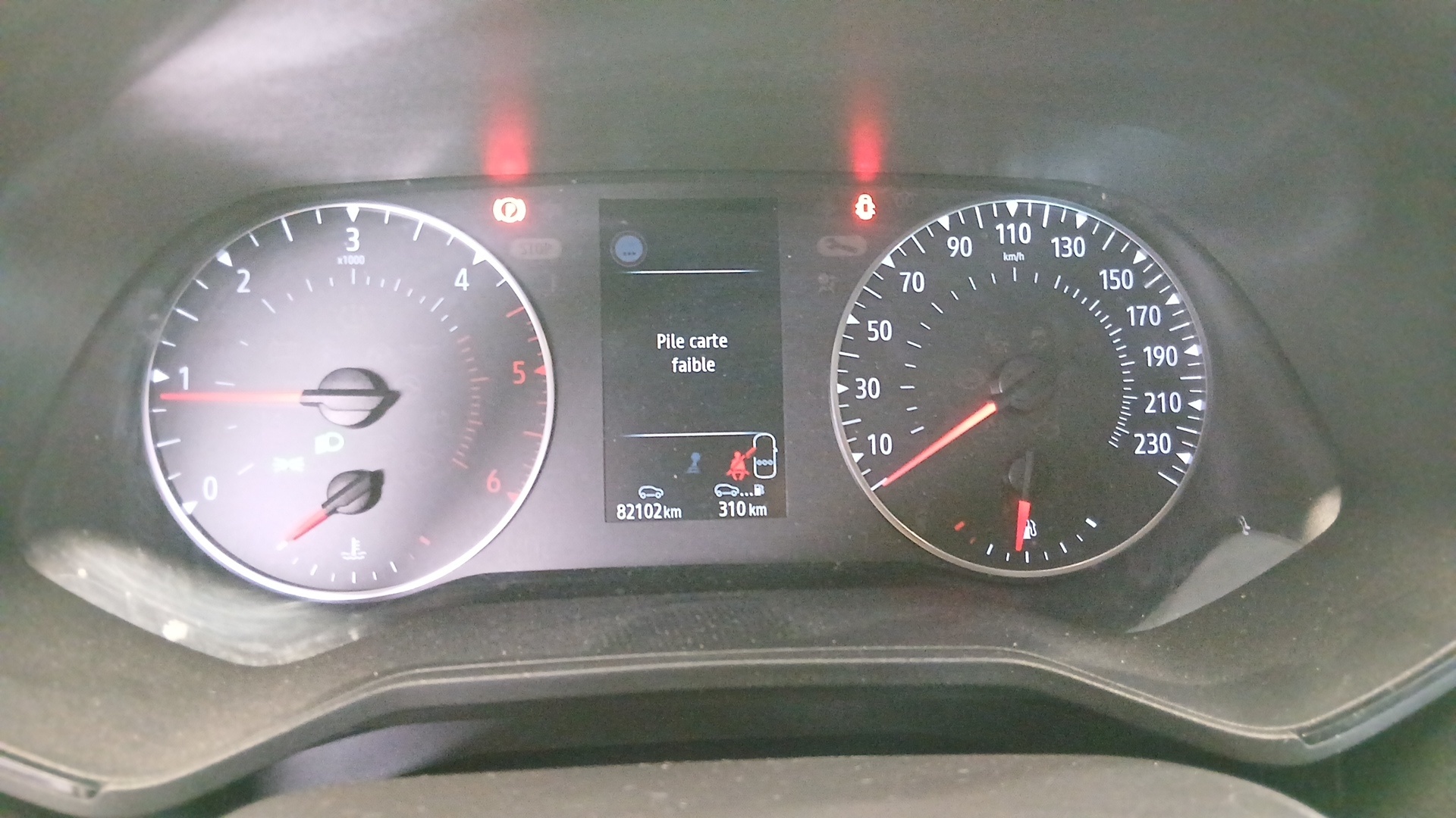 RENAULT CLIO V Blue dCi 100 - 21N Business — expertise