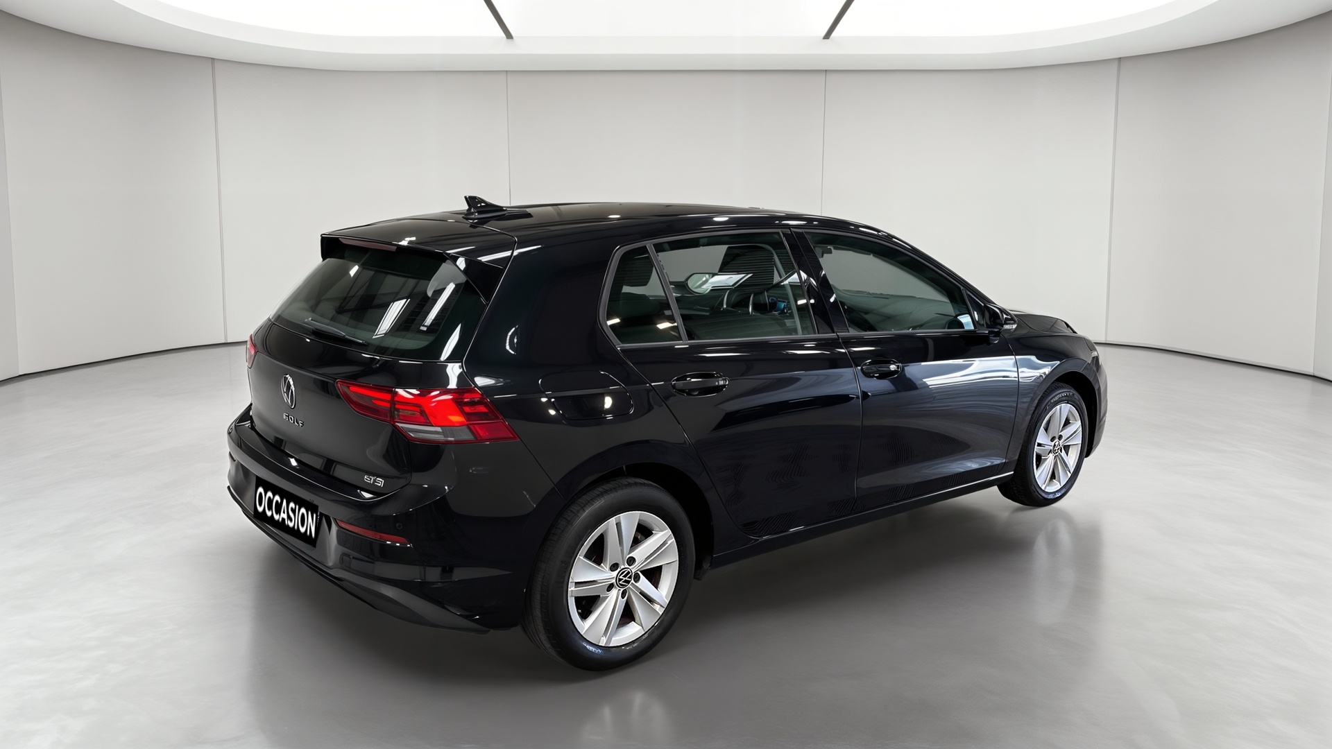 VOLKSWAGEN GOLF 1.0 eTSI OPF 110 DSG7 Life Business