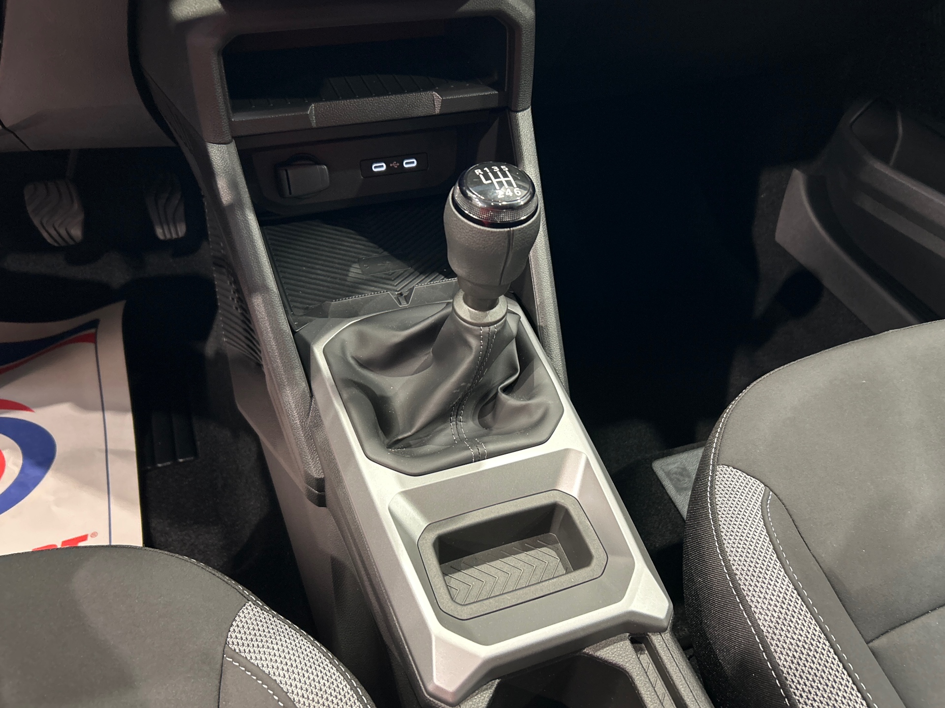 DACIA BIGSTER Mild Hybrid 140 Journey