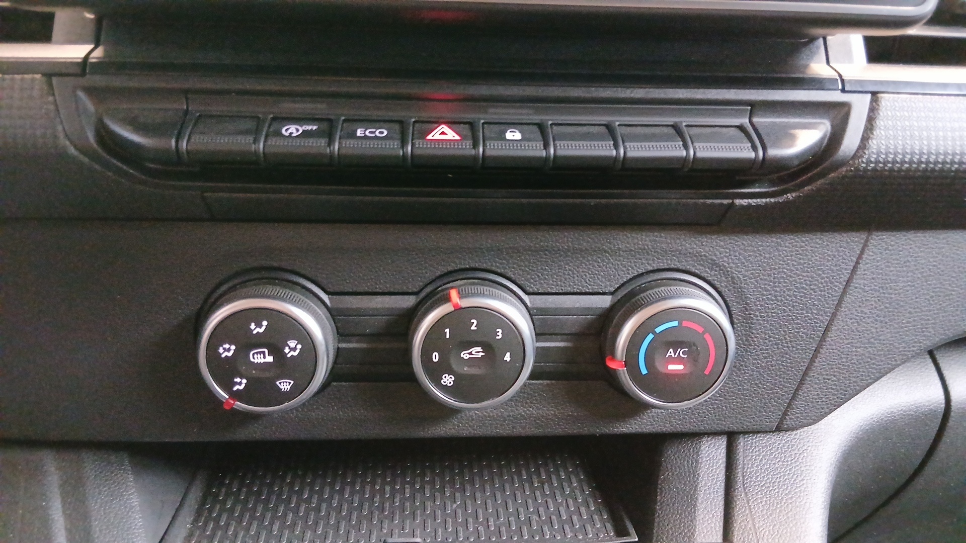 RENAULT KANGOO VAN BLUE DCI 95 GRAND CONFORT- 22