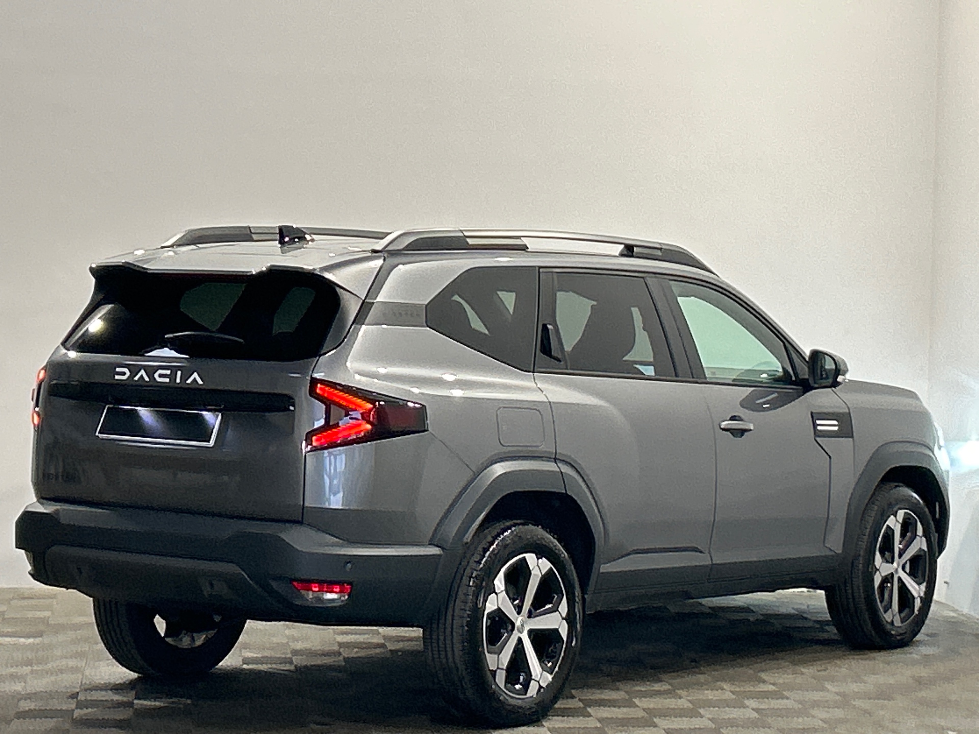 DACIA BIGSTER Mild Hybrid 140 Journey