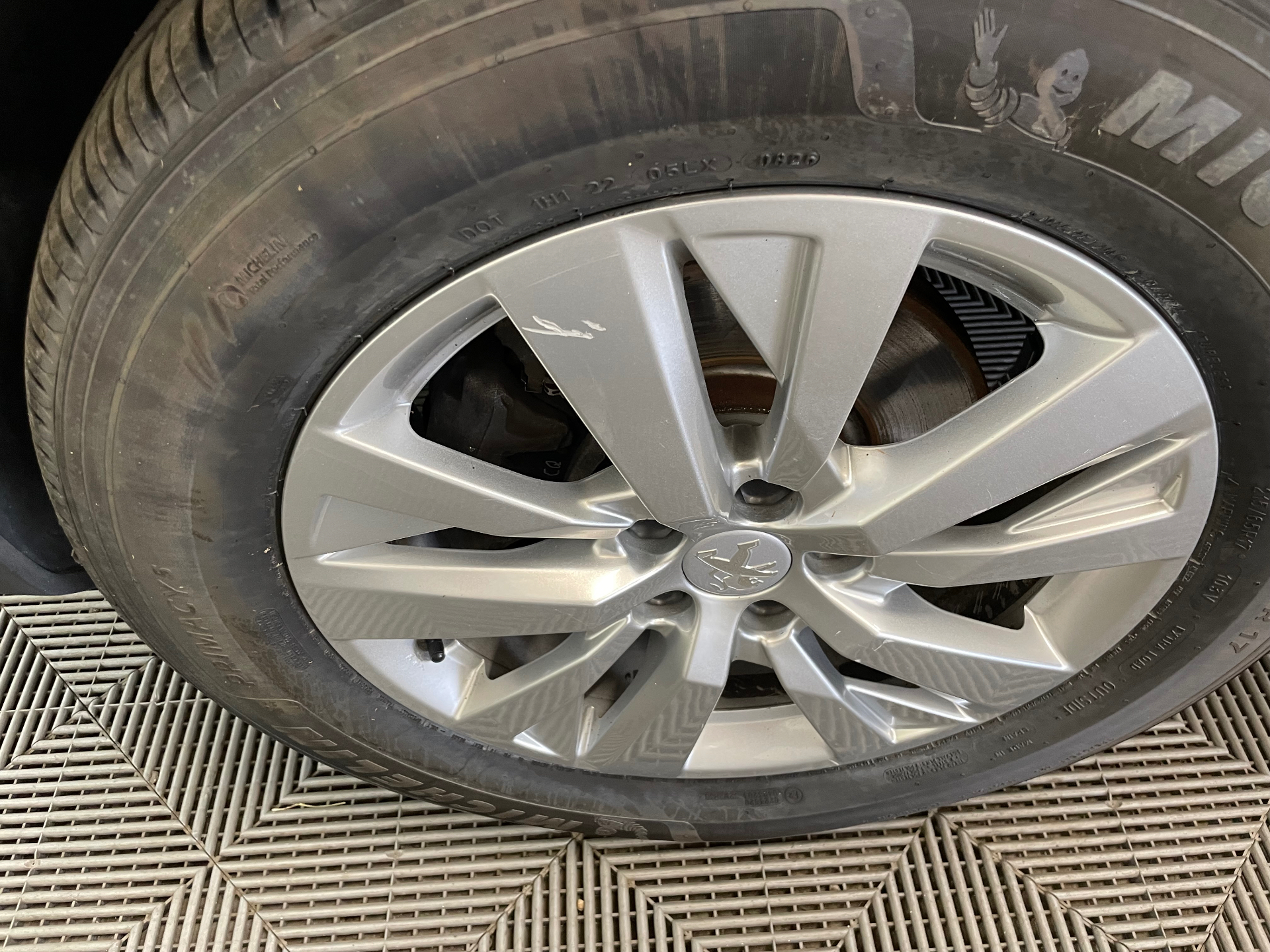 PEUGEOT 3008 BlueHDi 130ch S&S EAT8 Active Pack — expertise