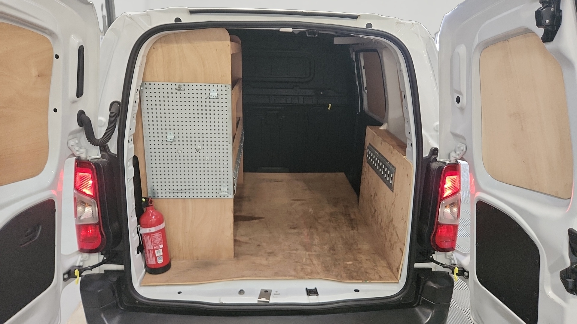 CITROEN BERLINGO VAN M 950 BLUEHDI 100 S&S BVM6
