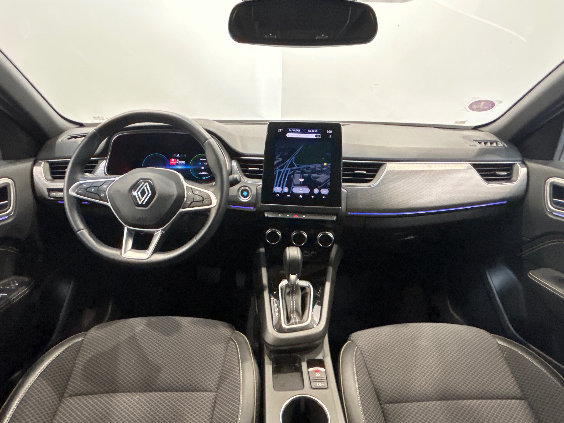 RENAULT ARKANA E-Tech 145 - 23 Techno