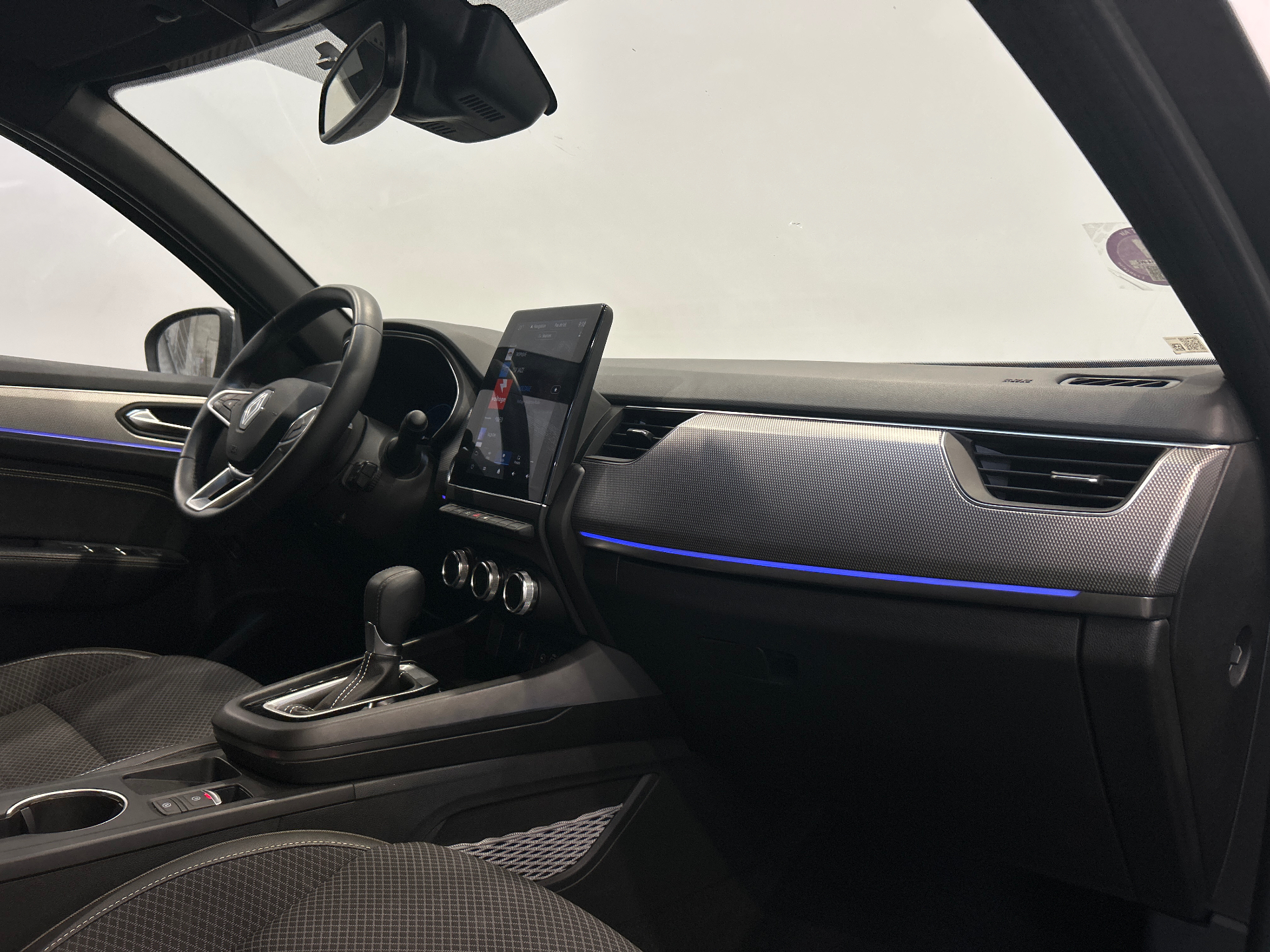 RENAULT ARKANA E-Tech 145 - 23 Techno