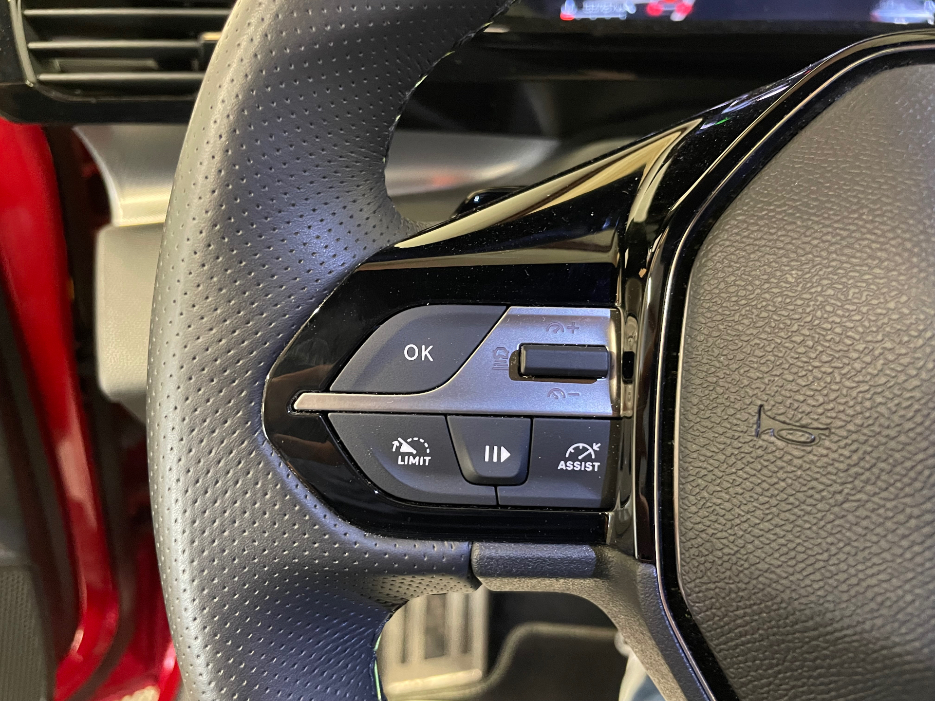 PEUGEOT 308 SW GT BlueHDI 130 S&S EAT8