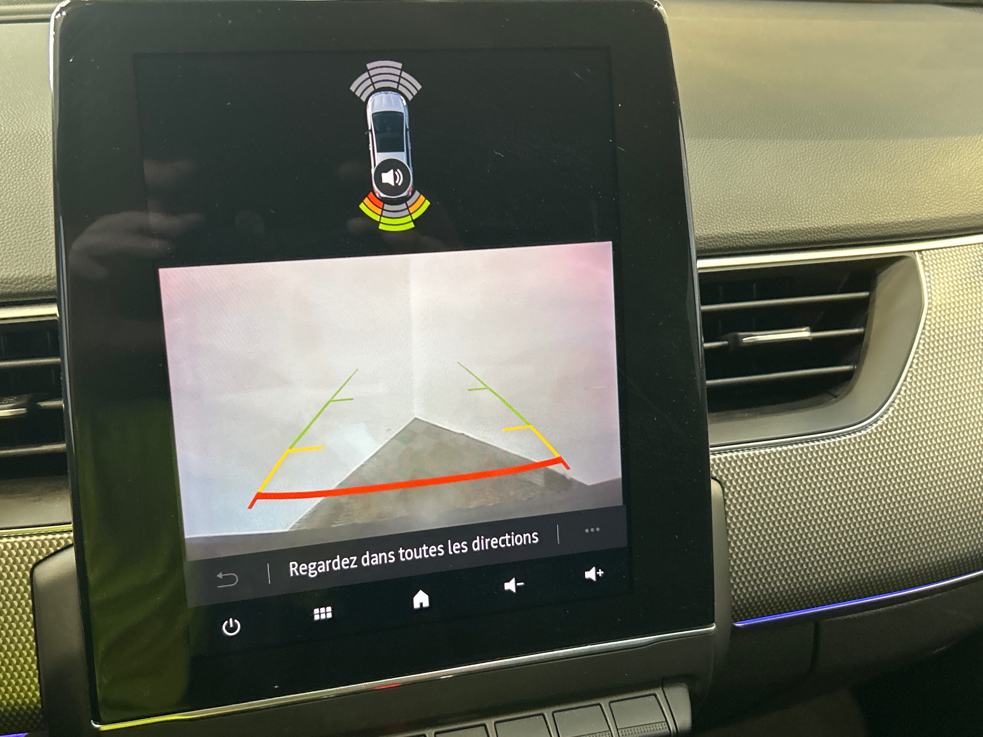 RENAULT ARKANA E-Tech 145 - 23 Techno