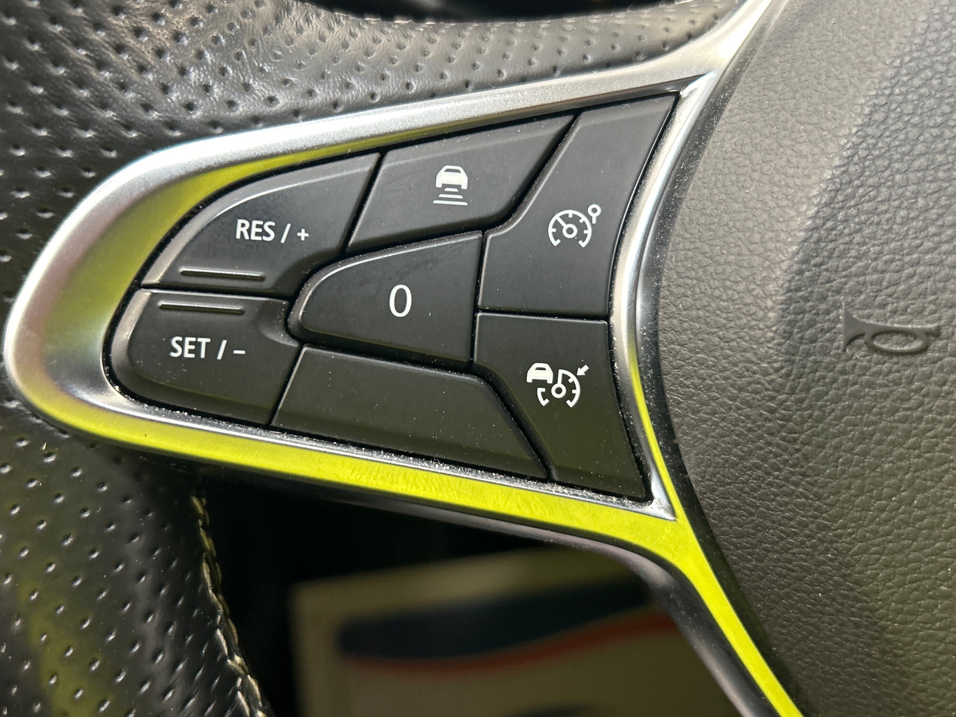 RENAULT ARKANA E-Tech hybride 145 - 22 Engineered