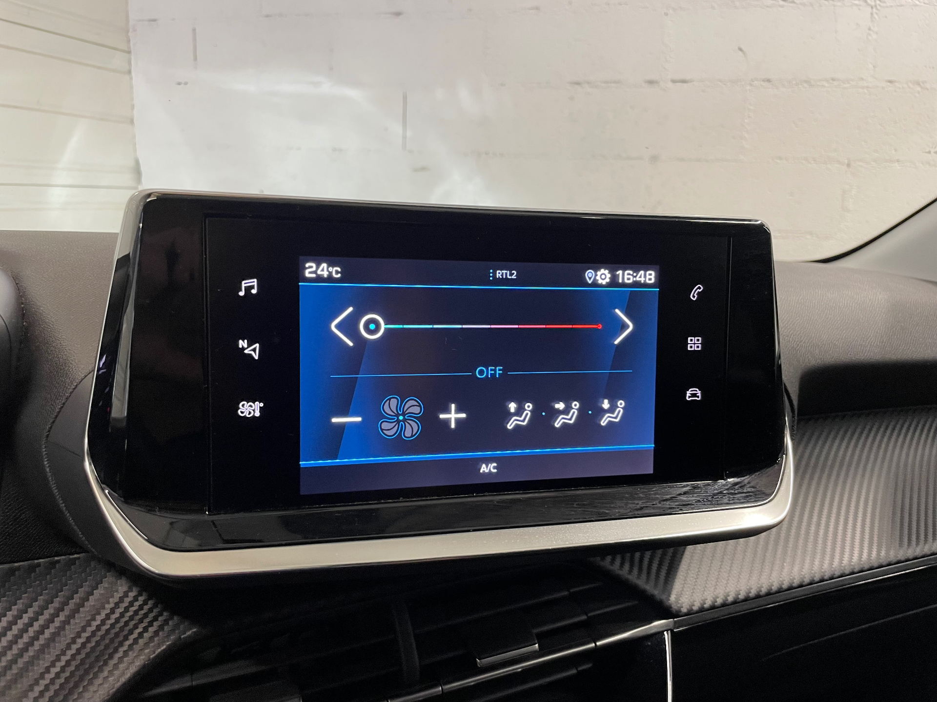 PEUGEOT 208 STYLE PURETECH 100 S&S BVM6