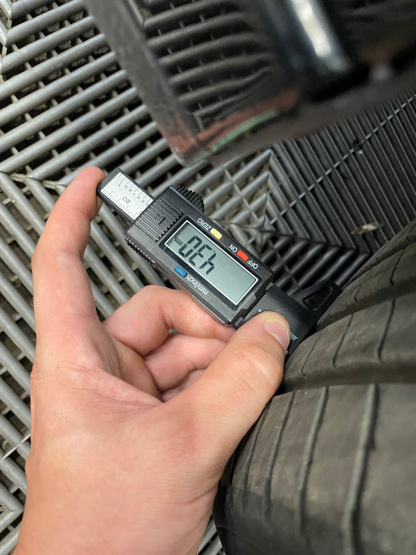 PEUGEOT 208 STYLE PURETECH 100 S&S BVM6 — expertise