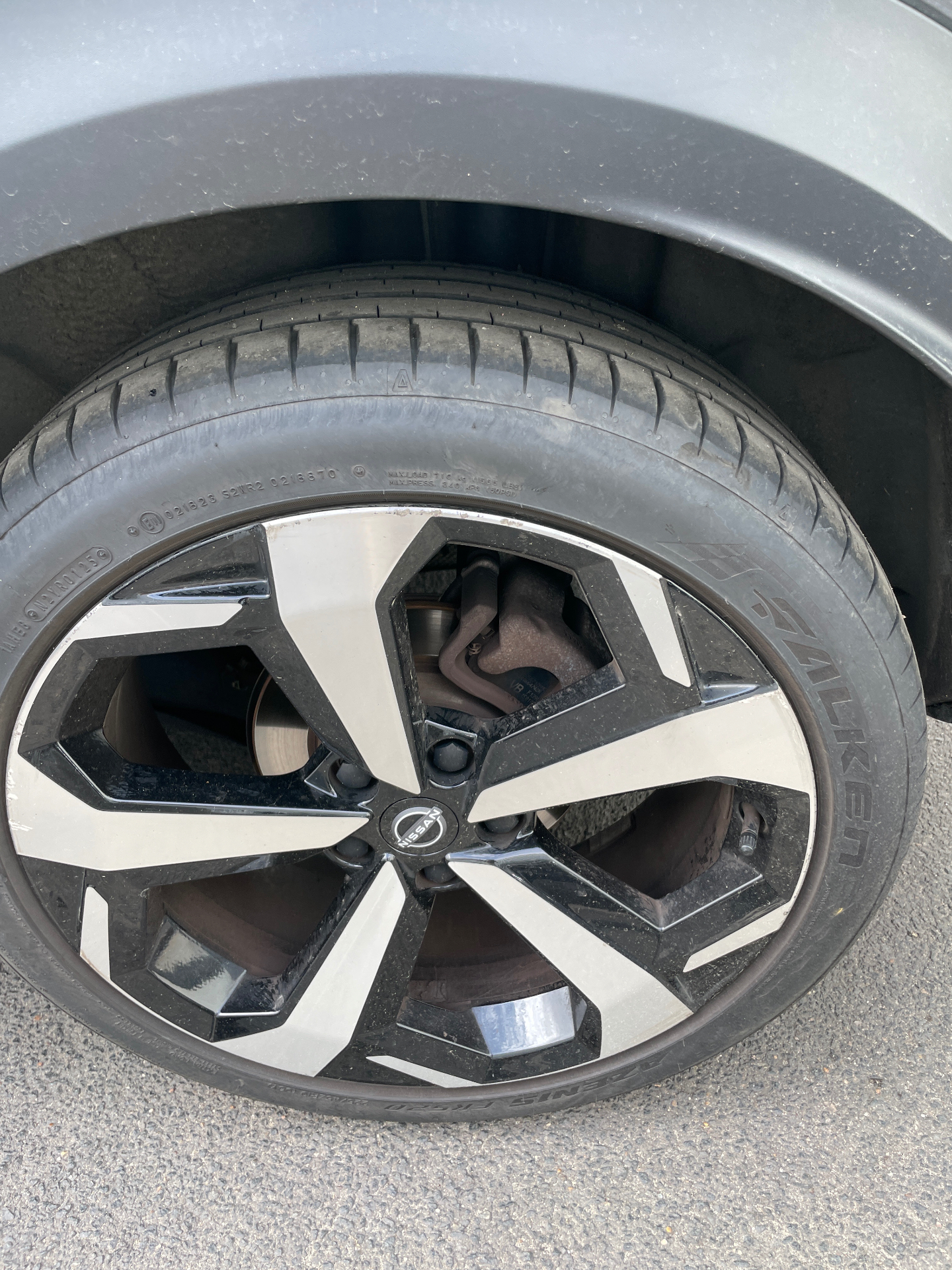 NISSAN JUKE 2023.5 HYBRID 143 N-Connecta — expertise