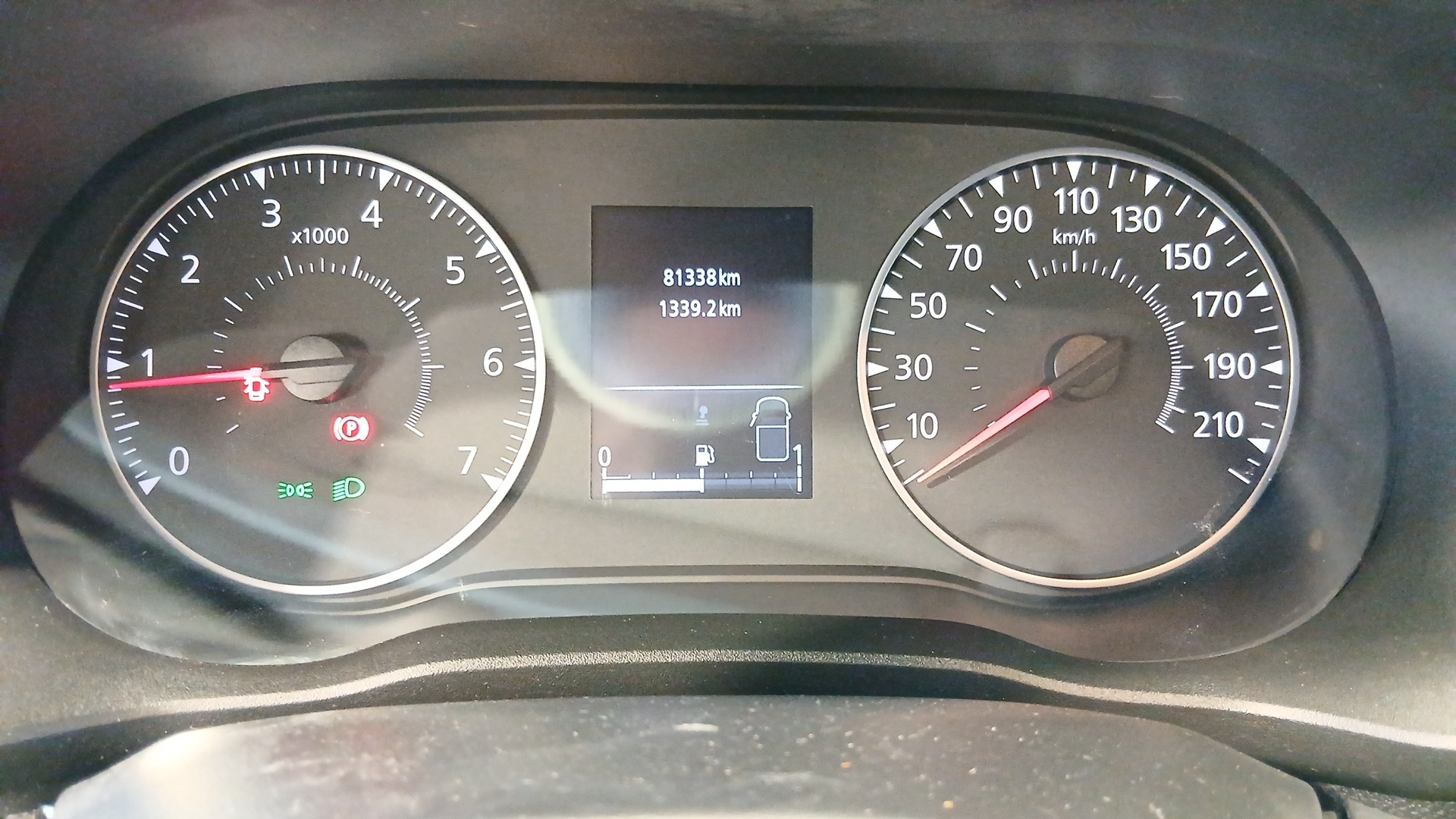 RENAULT EXPRESS VAN BLUE DCI 95 - 22 CONFORT — expertise