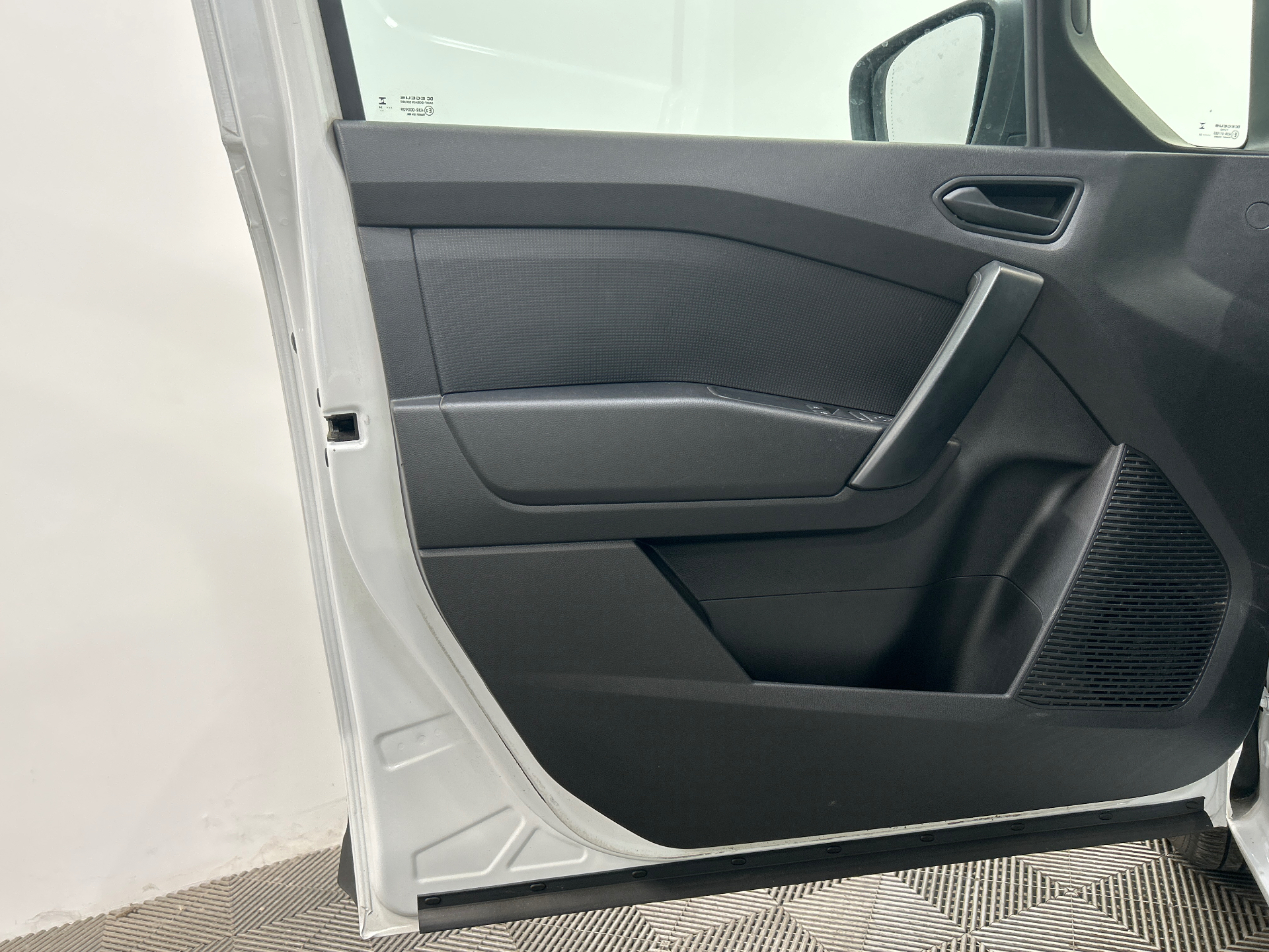 RENAULT KANGOO VAN BLUE DCI 95 GRAND CONFORT- 22