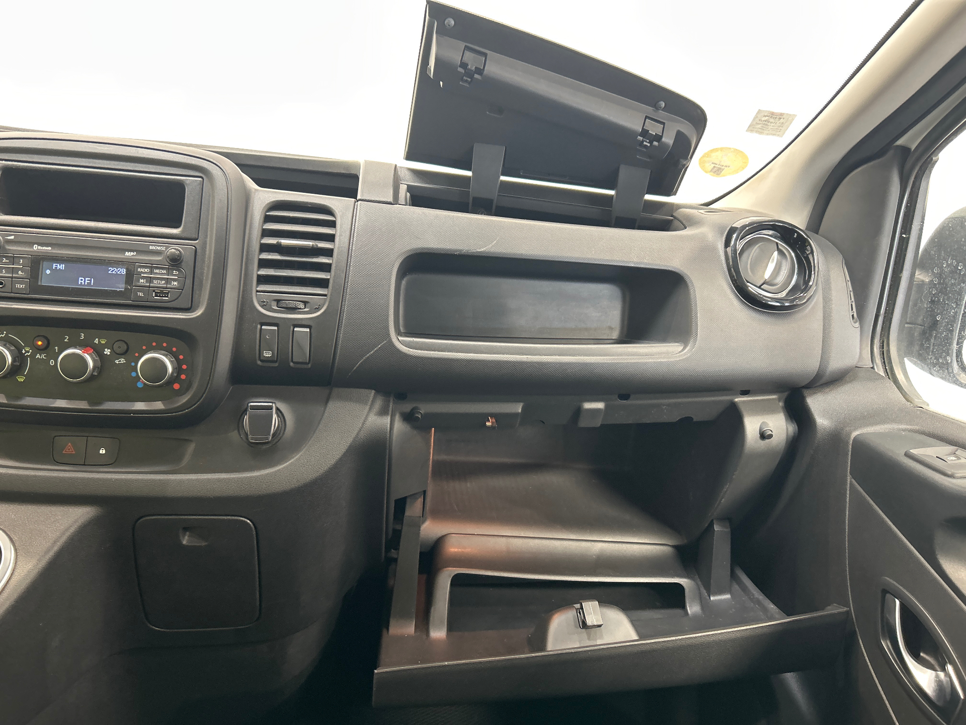 RENAULT TRAFIC FOURGON FGN L1H1 1000 KG DCI 120 GRAND CONFORT