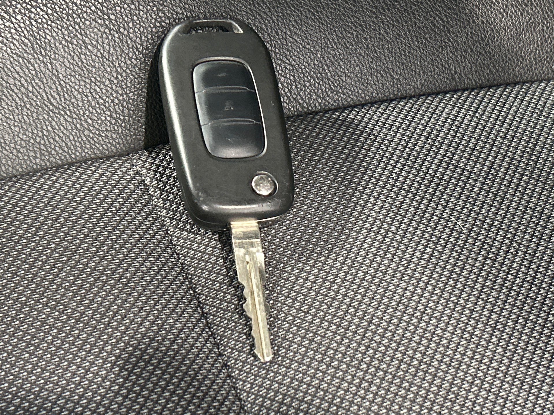 RENAULT KANGOO VAN BLUE DCI 95 GRAND CONFORT- 22