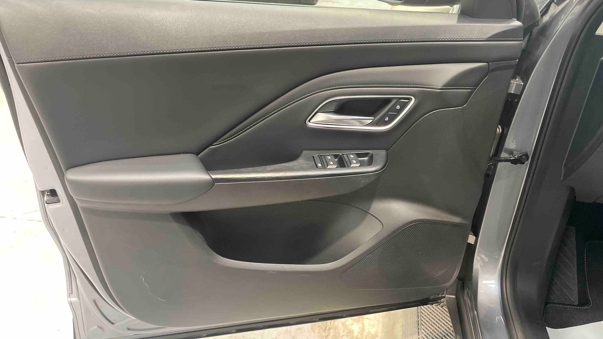 MG ZS ZS HYBRID LUXURY