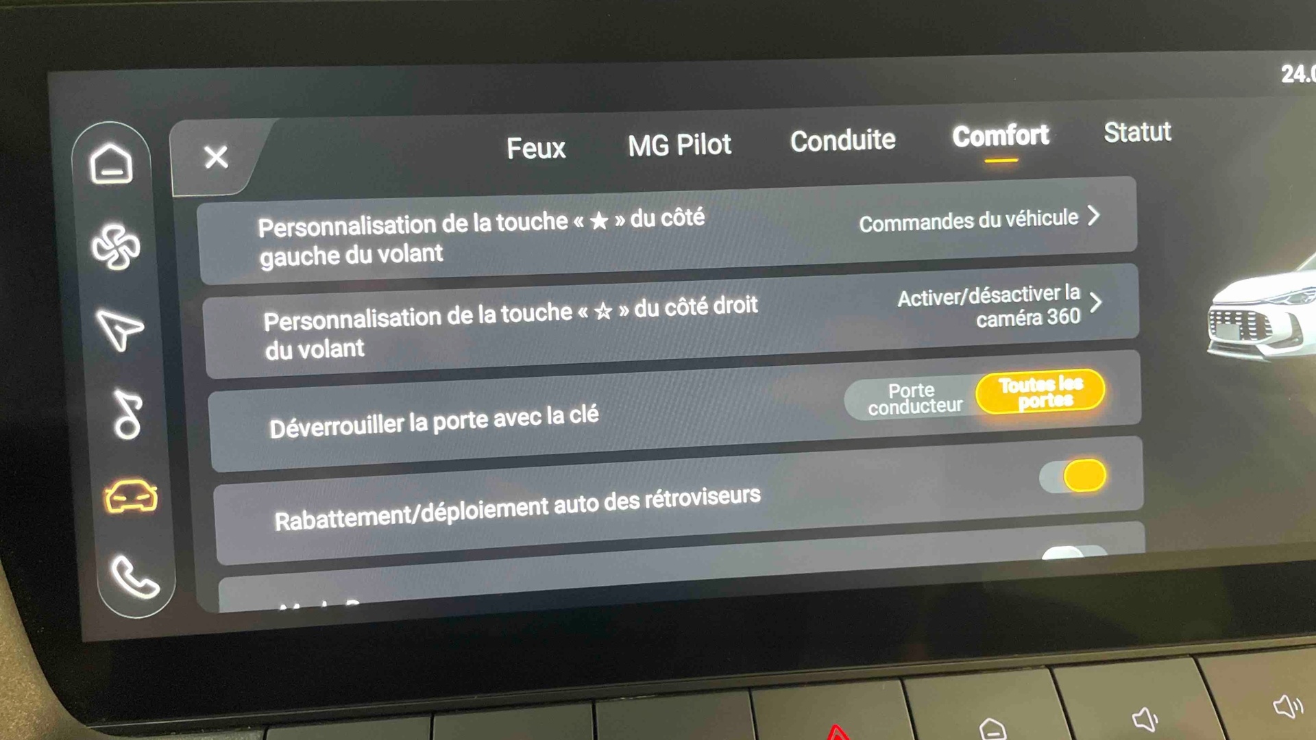 MG ZS ZS HYBRID LUXURY