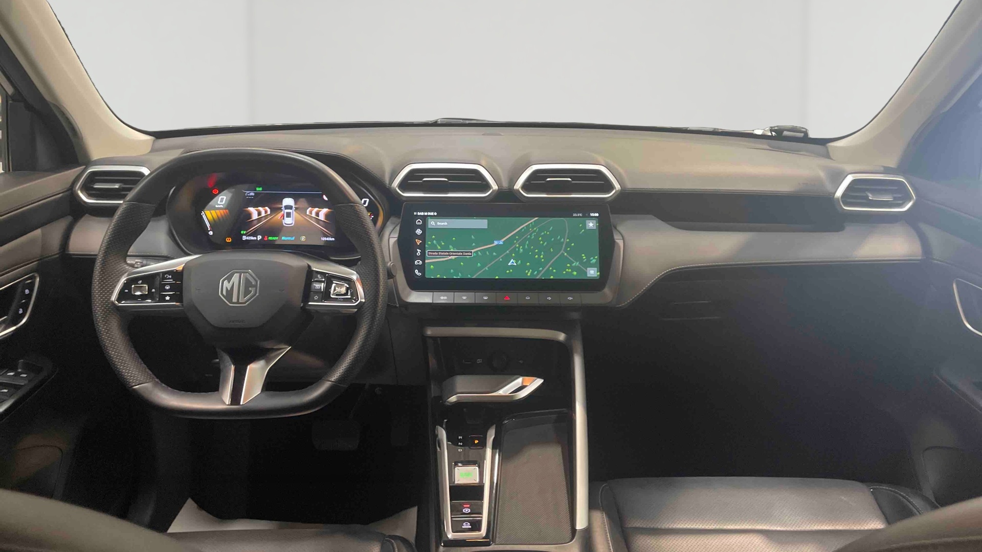 MG ZS ZS HYBRID LUXURY