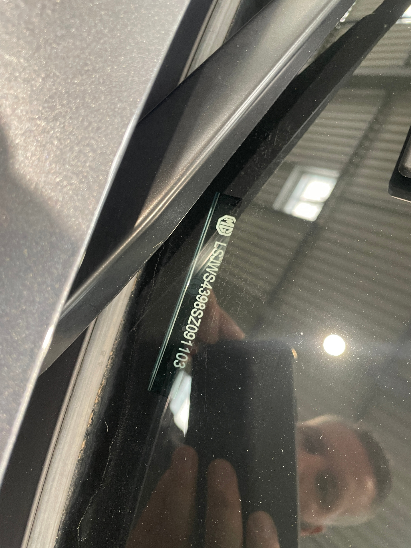 MG ZS ZS HYBRID LUXURY — expertise