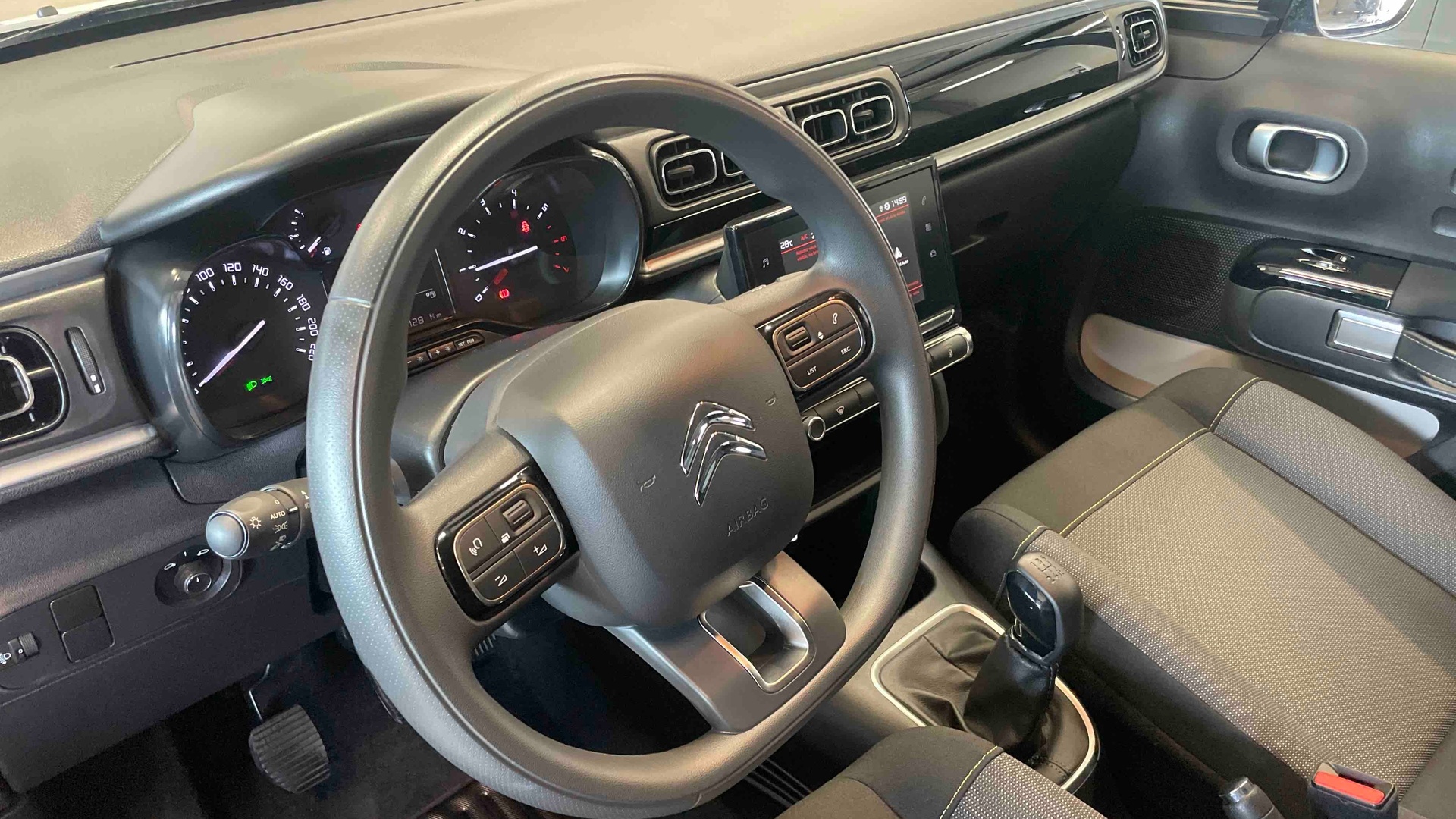 RENAULT CAPTUR E-Tech full hybrid 145 Engineered