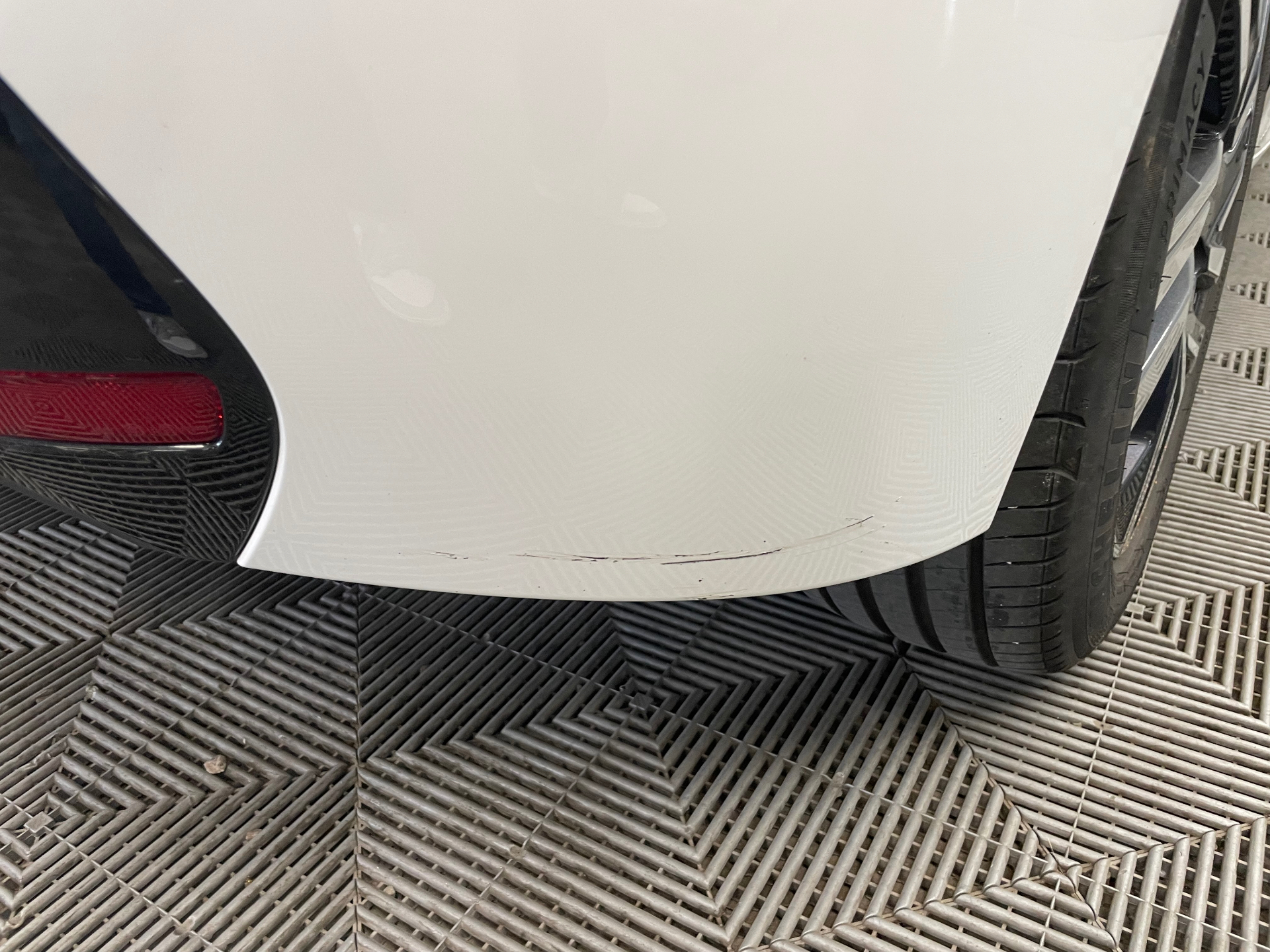 PEUGEOT 208 ALLURE PURETECH 100 BVM — expertise