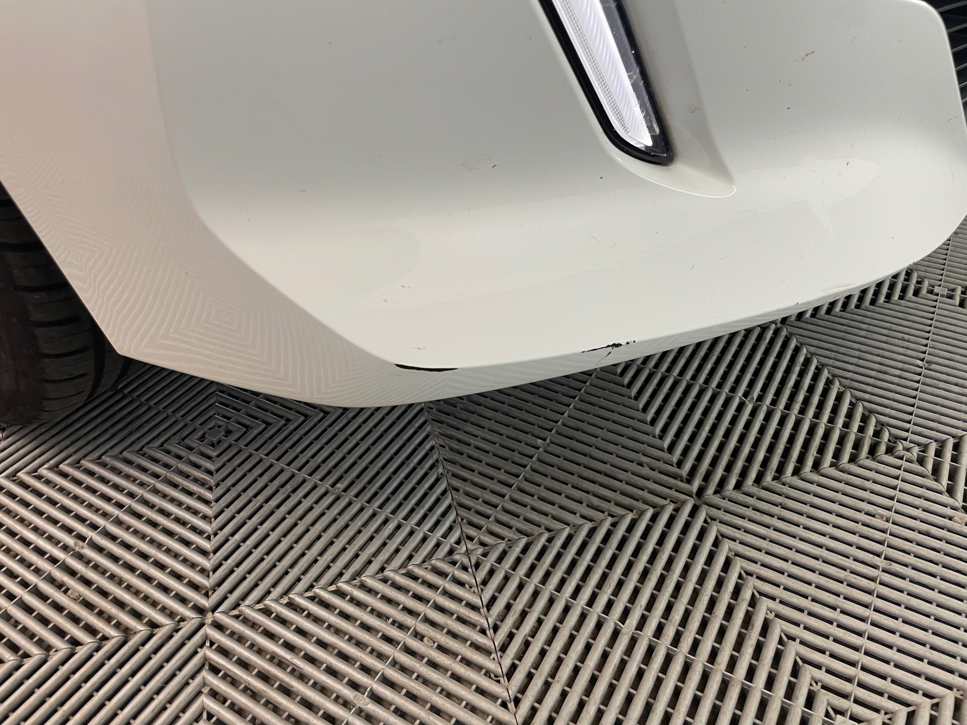 PEUGEOT 208 ALLURE PURETECH 100 BVM — expertise