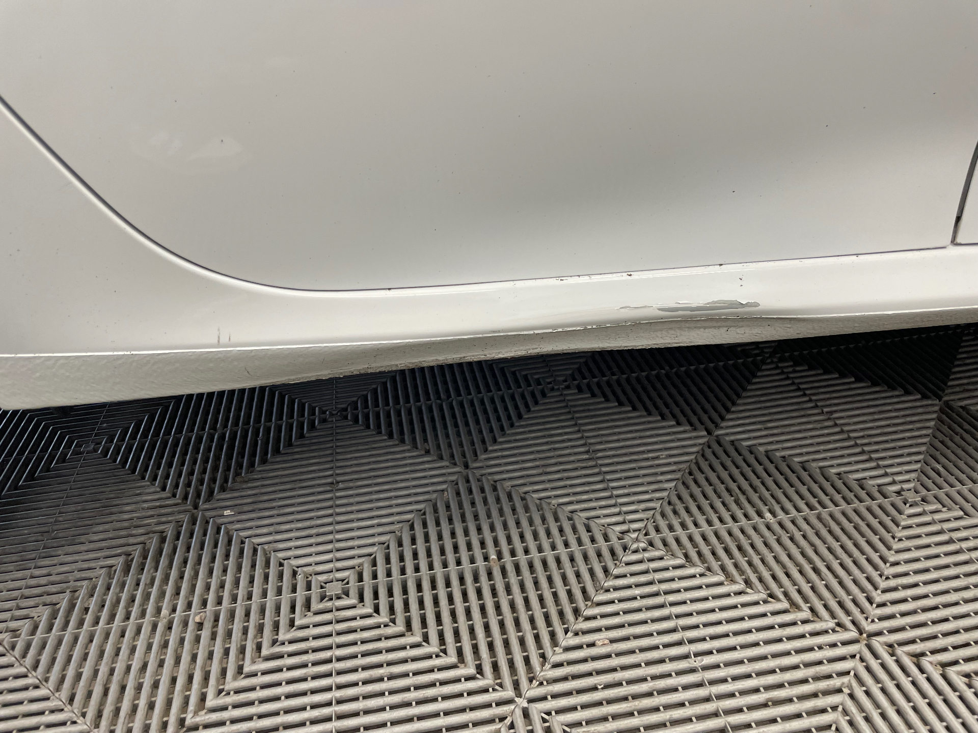 PEUGEOT 208 ALLURE PURETECH 100 BVM — expertise