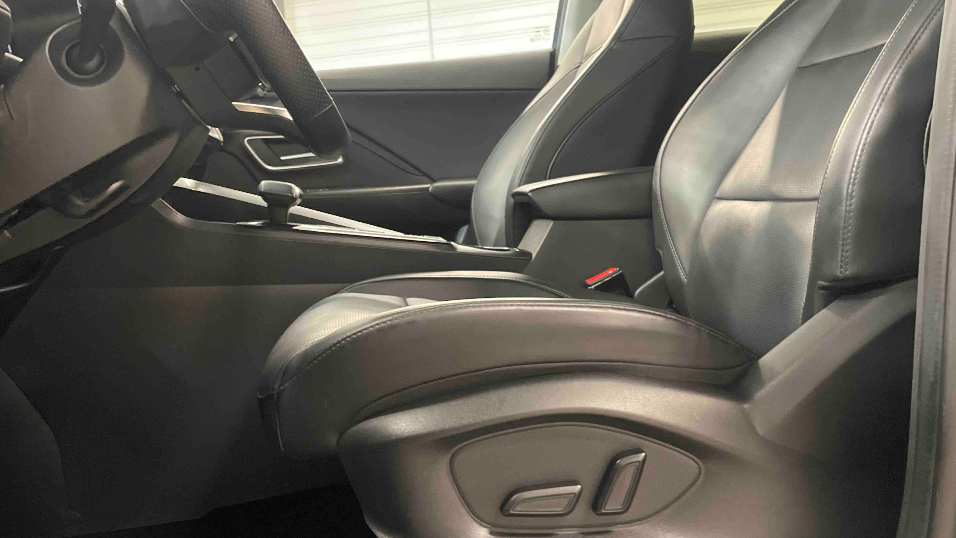 MG ZS 1.5 L Hybrid+ 197 ch Luxury