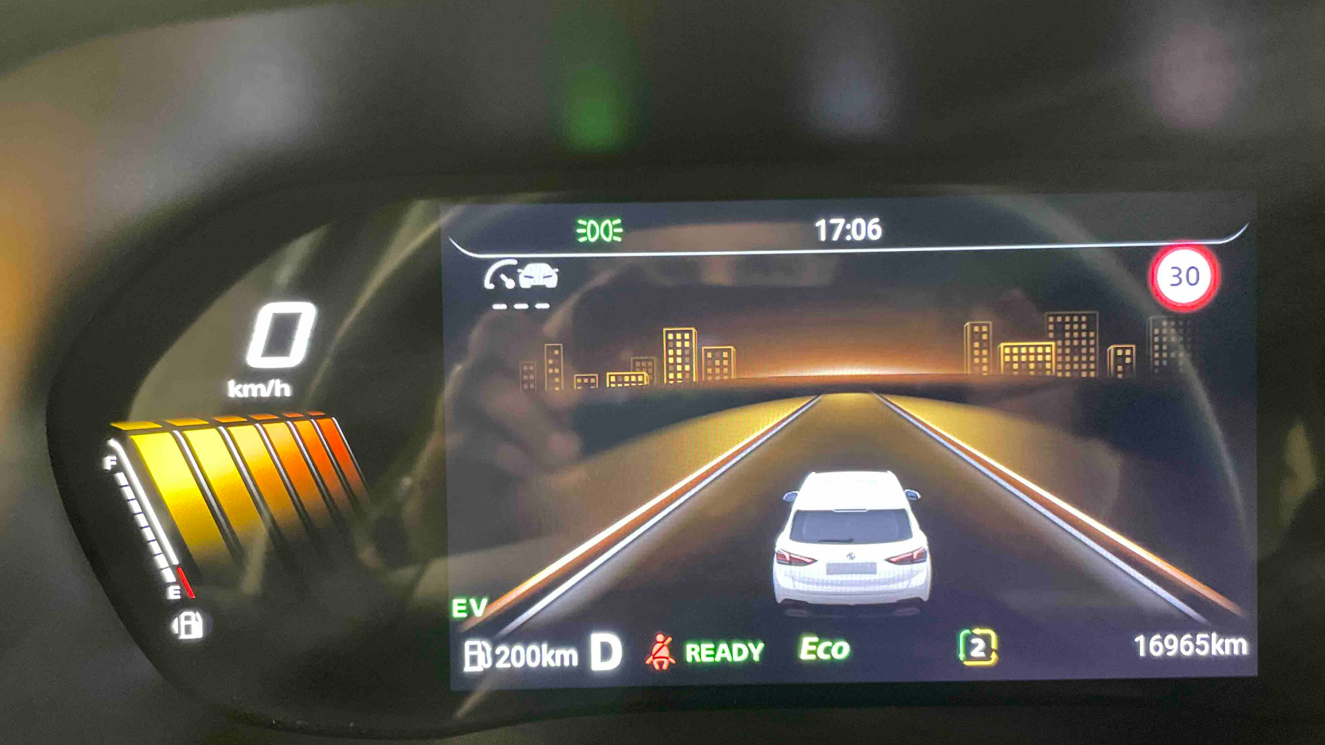 MG ZS 1.5 L Hybrid+ 197 ch Luxury