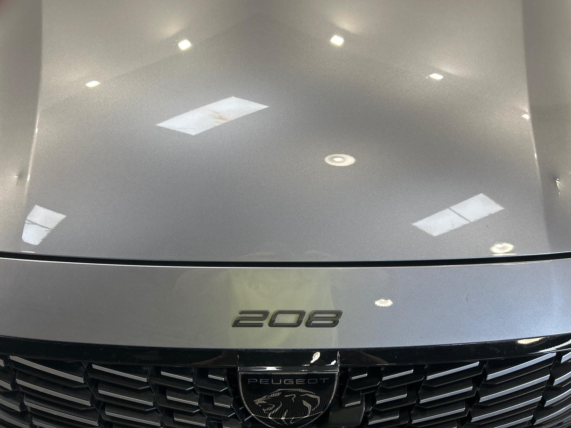 PEUGEOT 208 GT Hybrid 110 ch e-DCS6 — expertise