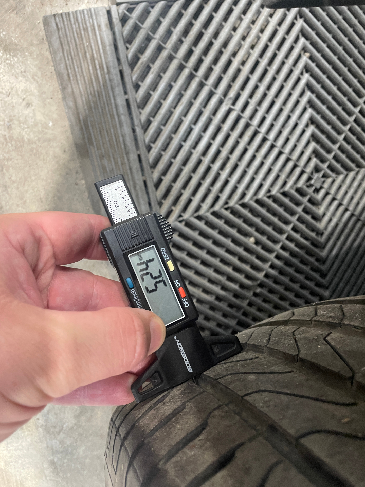 DACIA DUSTER Blue dCi 115 4x2 Prestige + — expertise