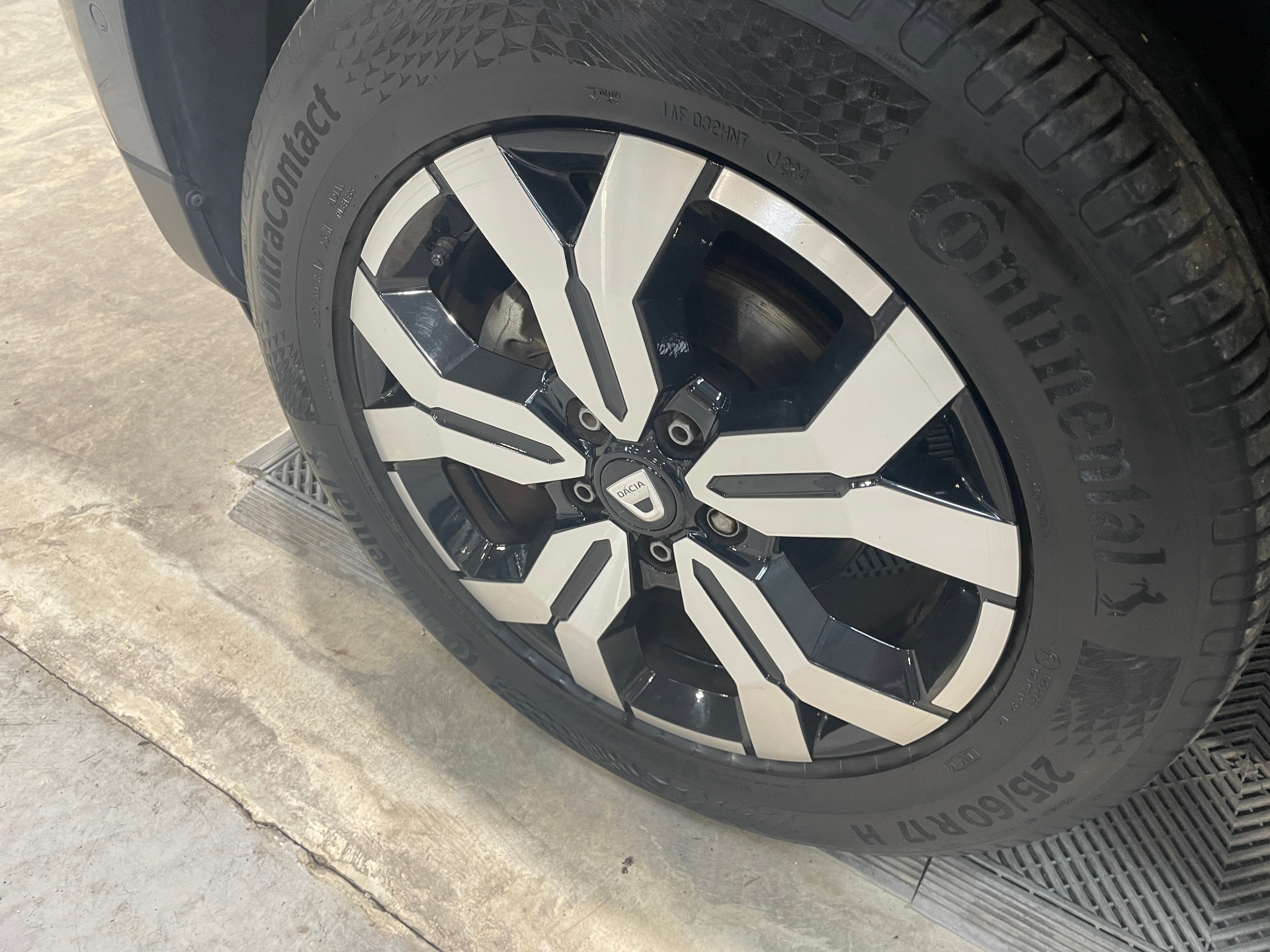 DACIA DUSTER Blue dCi 115 4x2 Prestige + — expertise