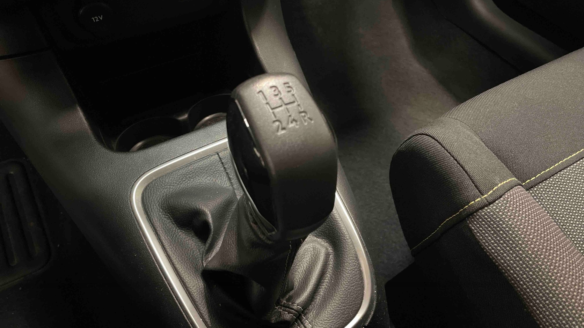 CITROEN C3 PureTech 83 S&S BVM5 Shine