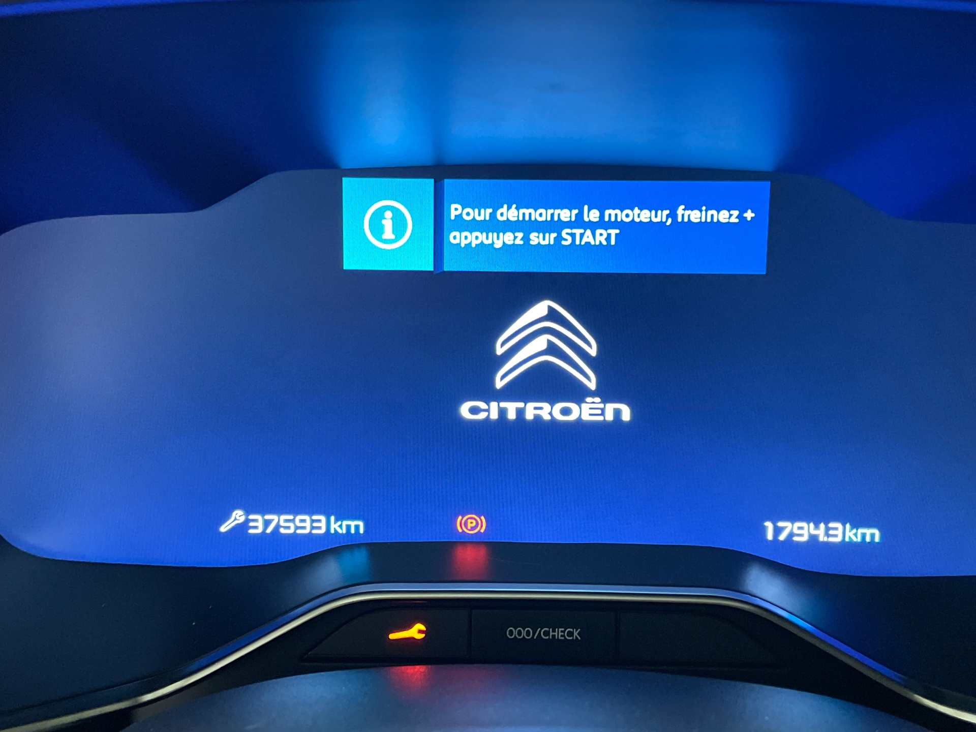 CITROEN C5 AIRCROSS Hybride Rechargeable 225 e-EAT8 C-Series — expertise
