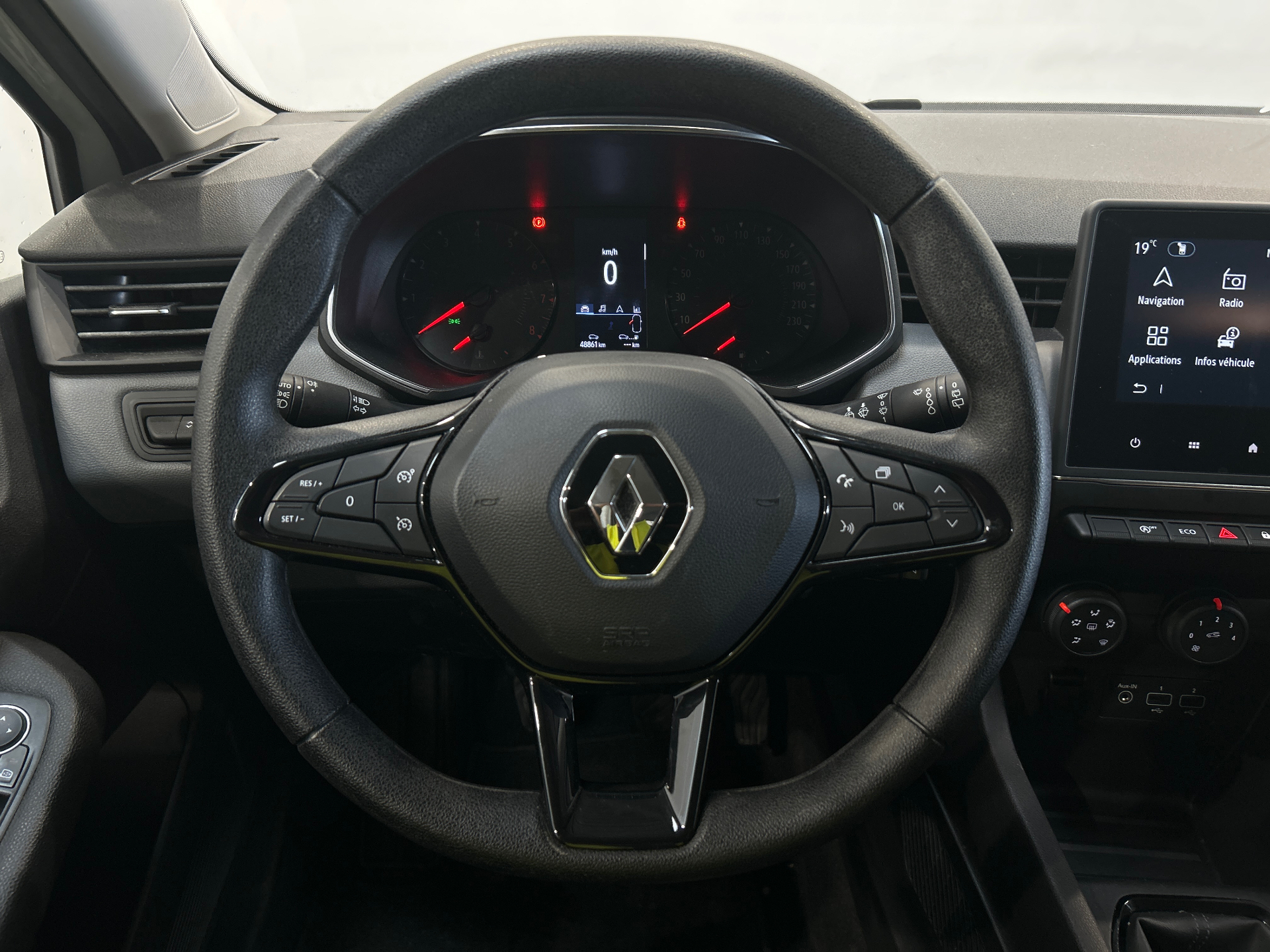 RENAULT CLIO V SOCIETE SOCIETE TCE 90 - 21 AIR NAV