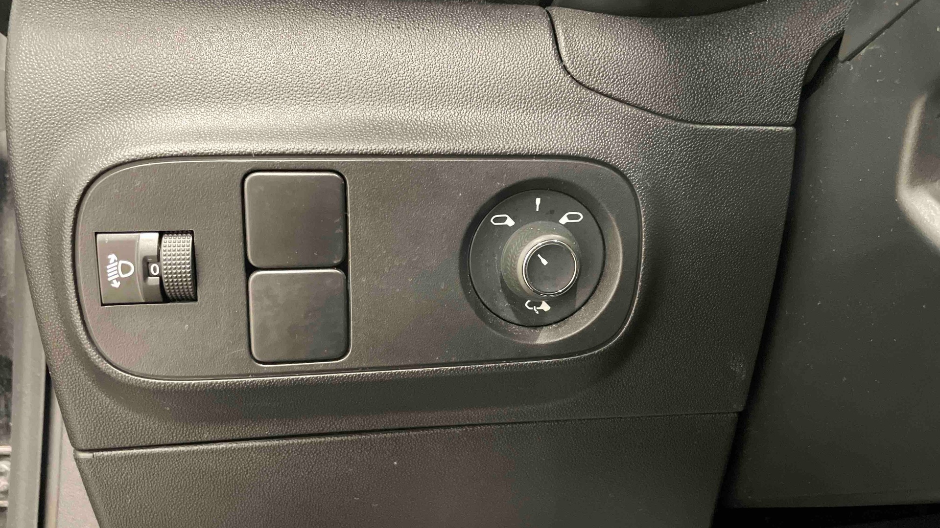 CITROEN C3 PureTech 83 S&S BVM5 Shine