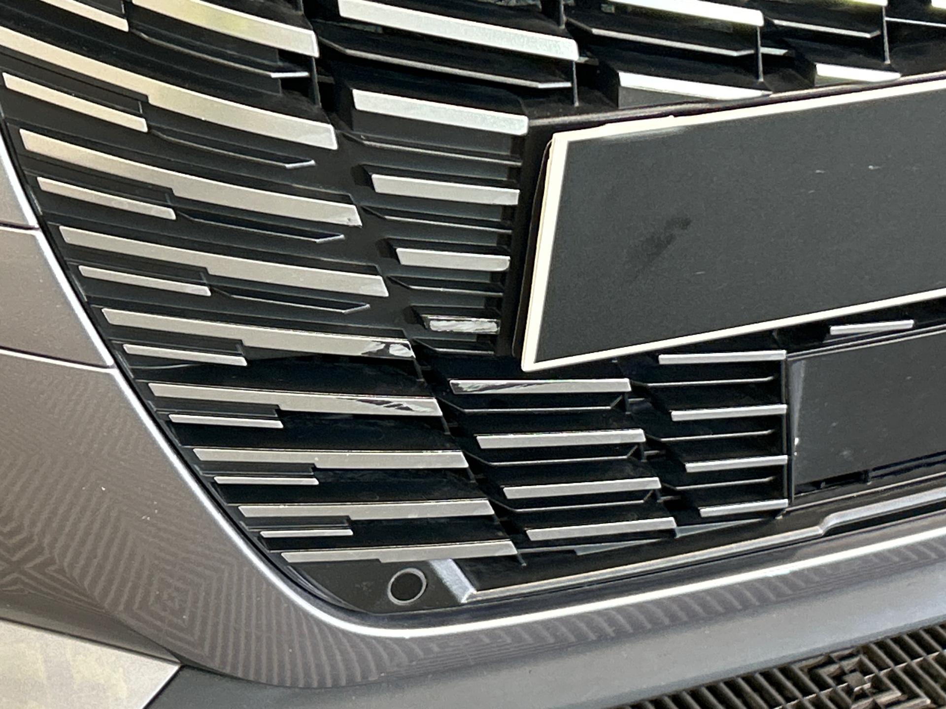 PEUGEOT 208 Allure 100 ch BVM6 — expertise